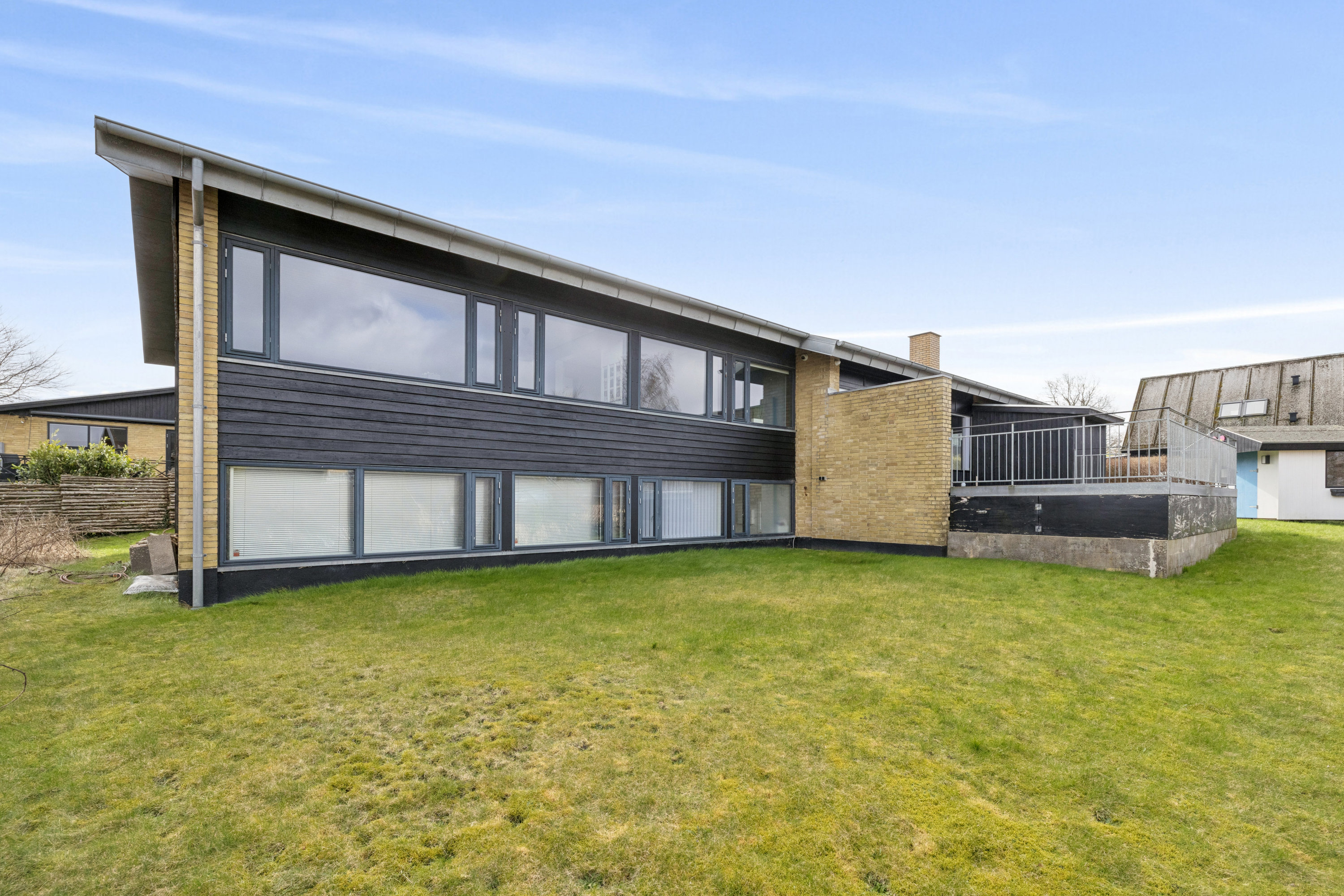 Fremhævet andet billede i fuldskærmstilstand. Billede af Helvegshøjen 11, 8800 Viborg