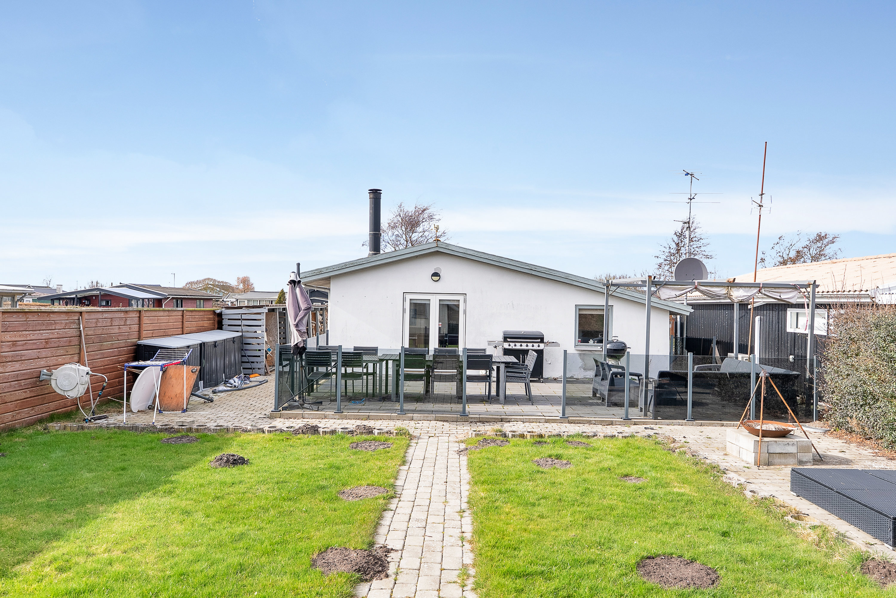 Fremhævet facade billede i fuldskærmstilstand. Billede af Strandbyvej 29, Jørgensø Strand, 5450 Otterup