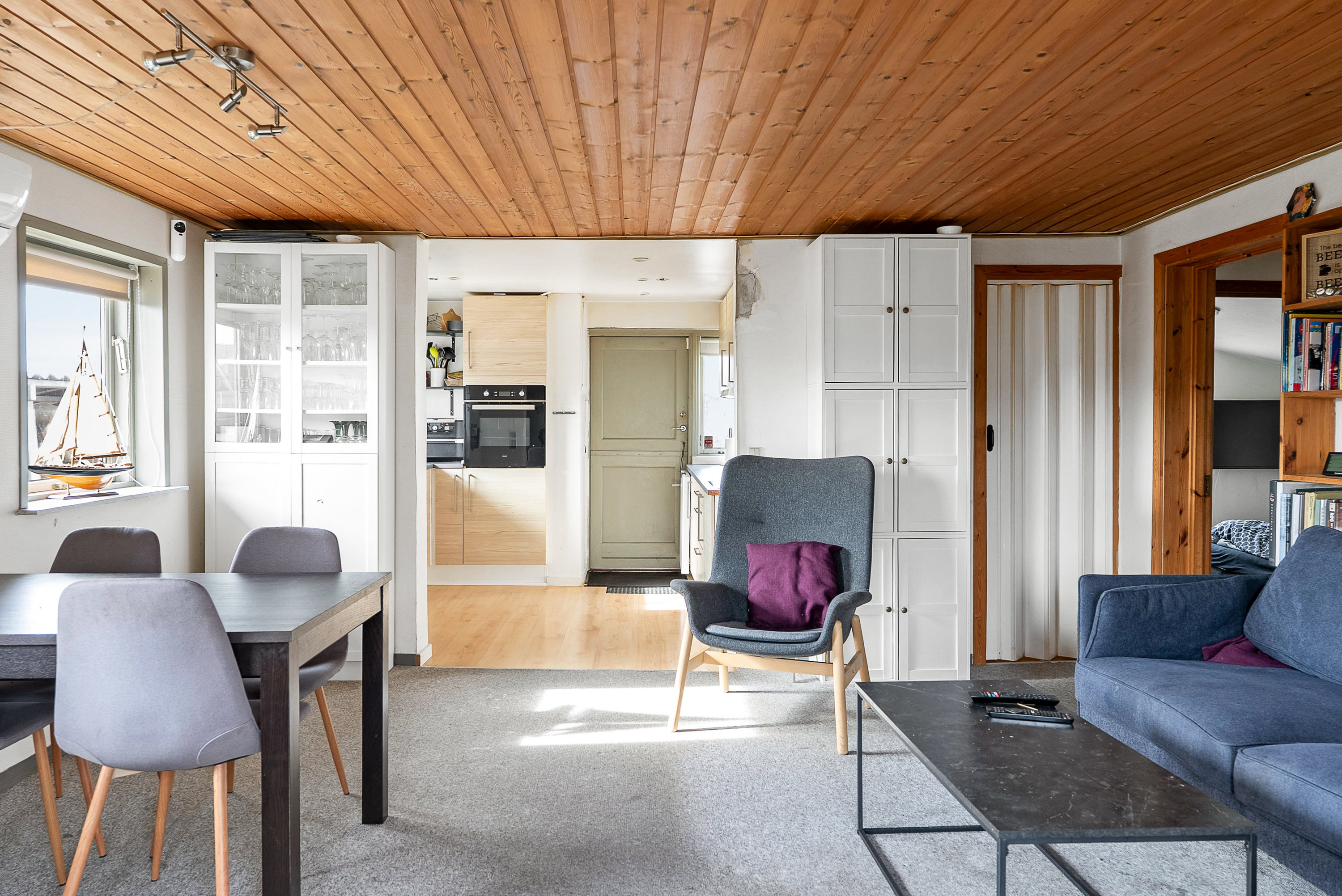 Fremhævet stue billede i fuldskærmstilstand. Billede af Strandbyvej 29, Jørgensø Strand, 5450 Otterup