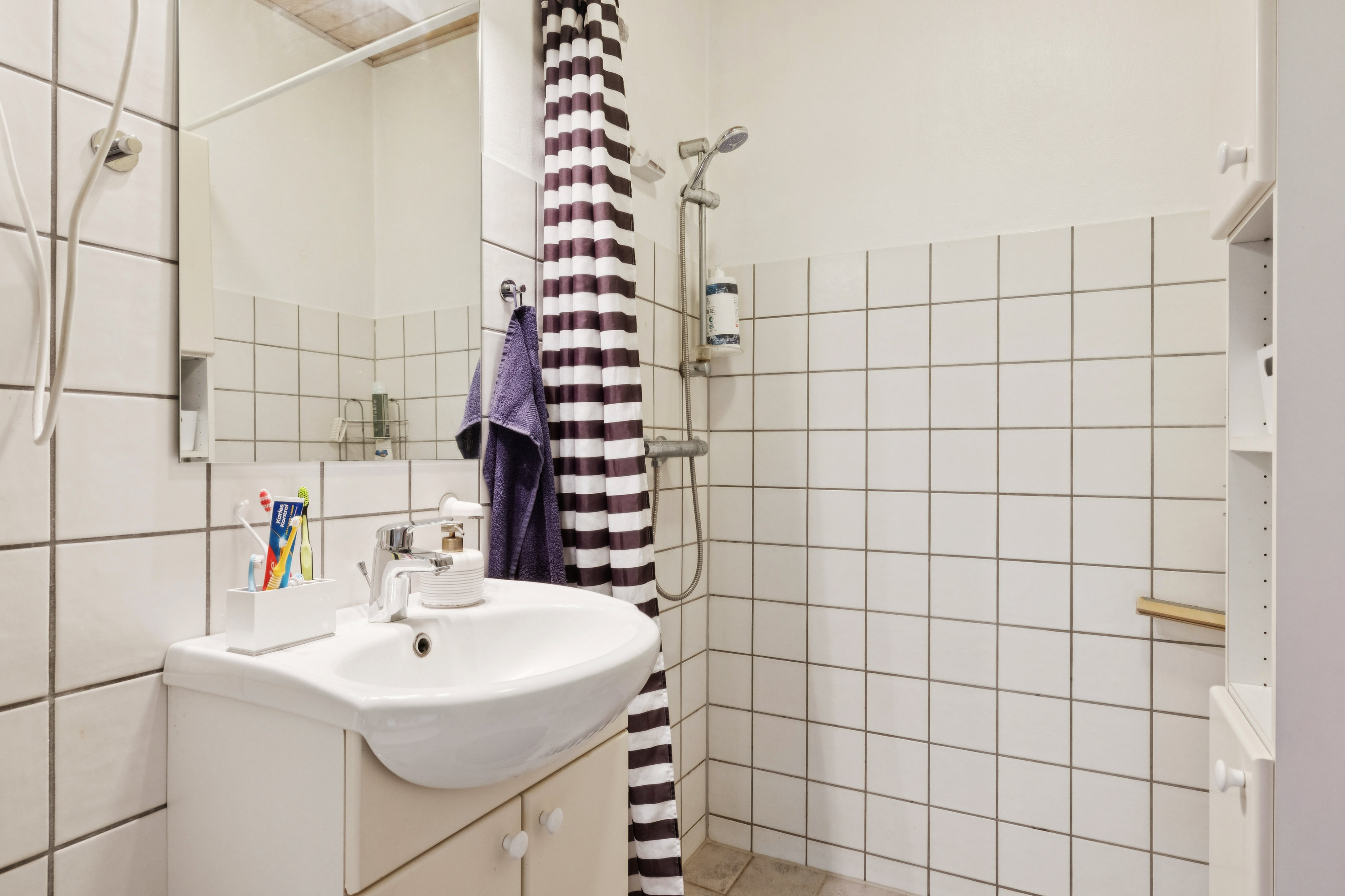 Fremhævet badeværelse billede i fuldskærmstilstand. Billede af Gl. Århusvej 114, 8800 Viborg