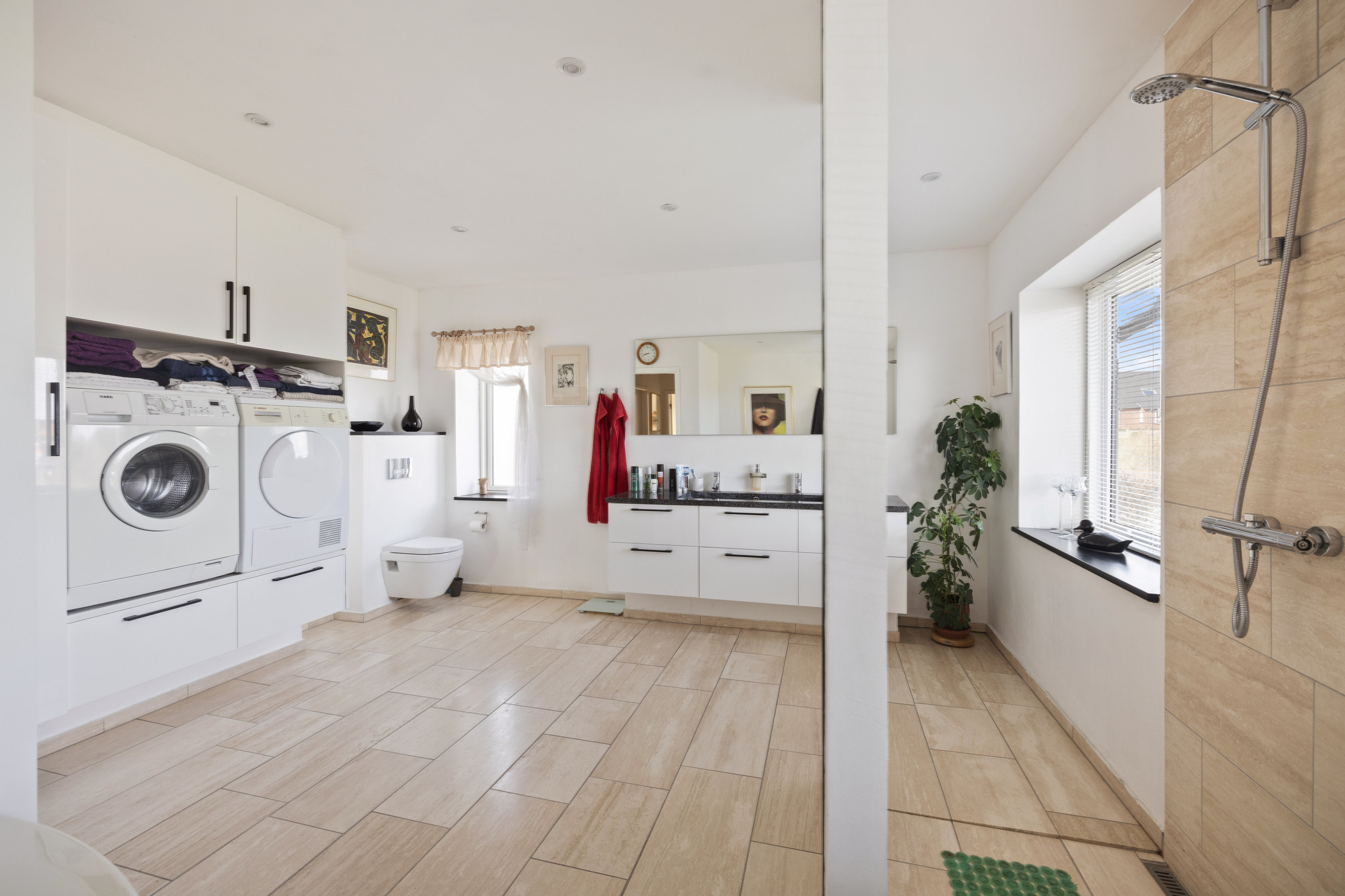 Fremhævet køkken billede i fuldskærmstilstand. Billede af Gyvelvej 30, 9400 Nørresundby