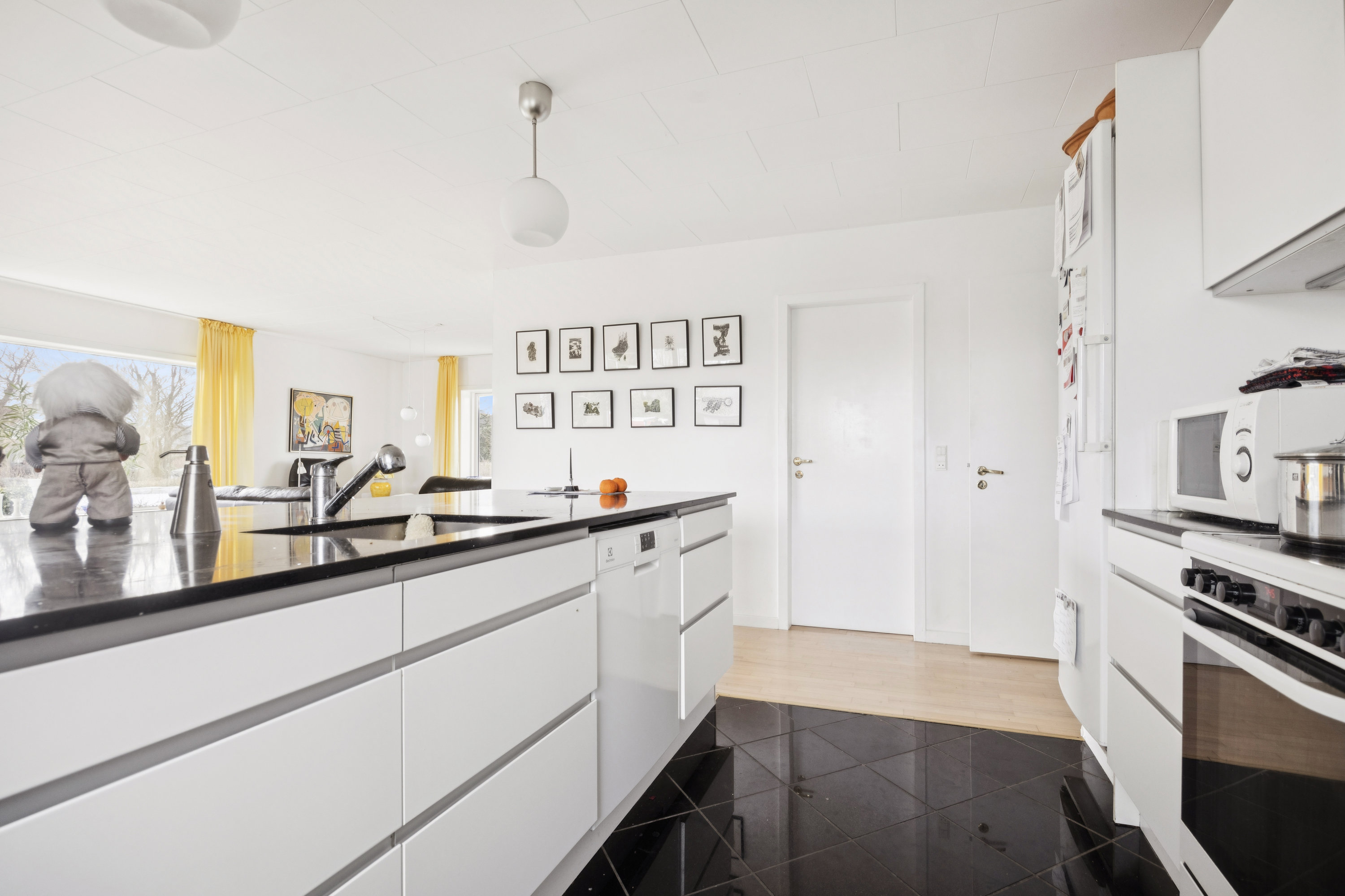 Fremhævet køkken billede i fuldskærmstilstand. Billede af Gyvelvej 30, 9400 Nørresundby