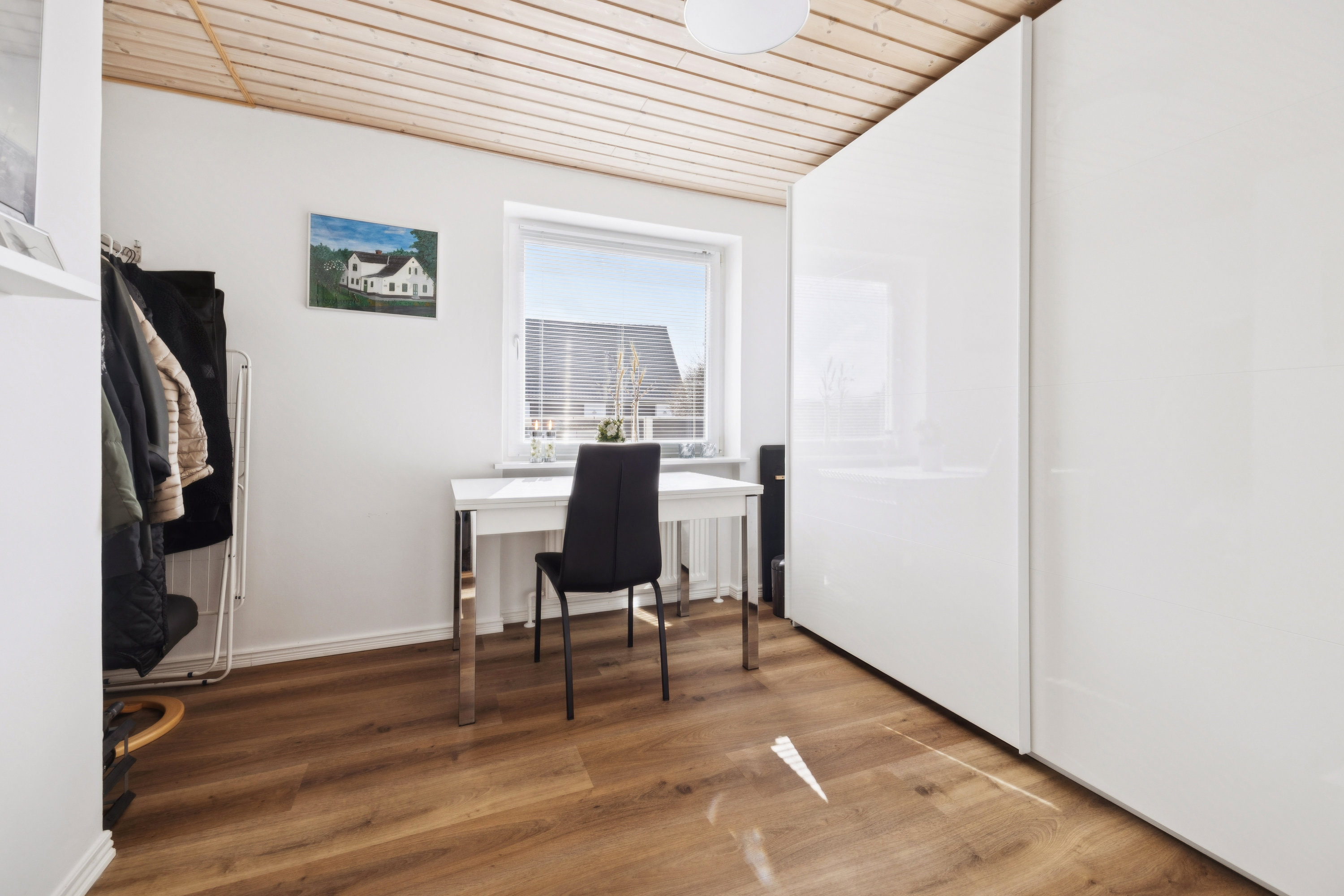 Fremhævet værelse billede i fuldskærmstilstand. Billede af Skolegade 9, 9320 Hjallerup