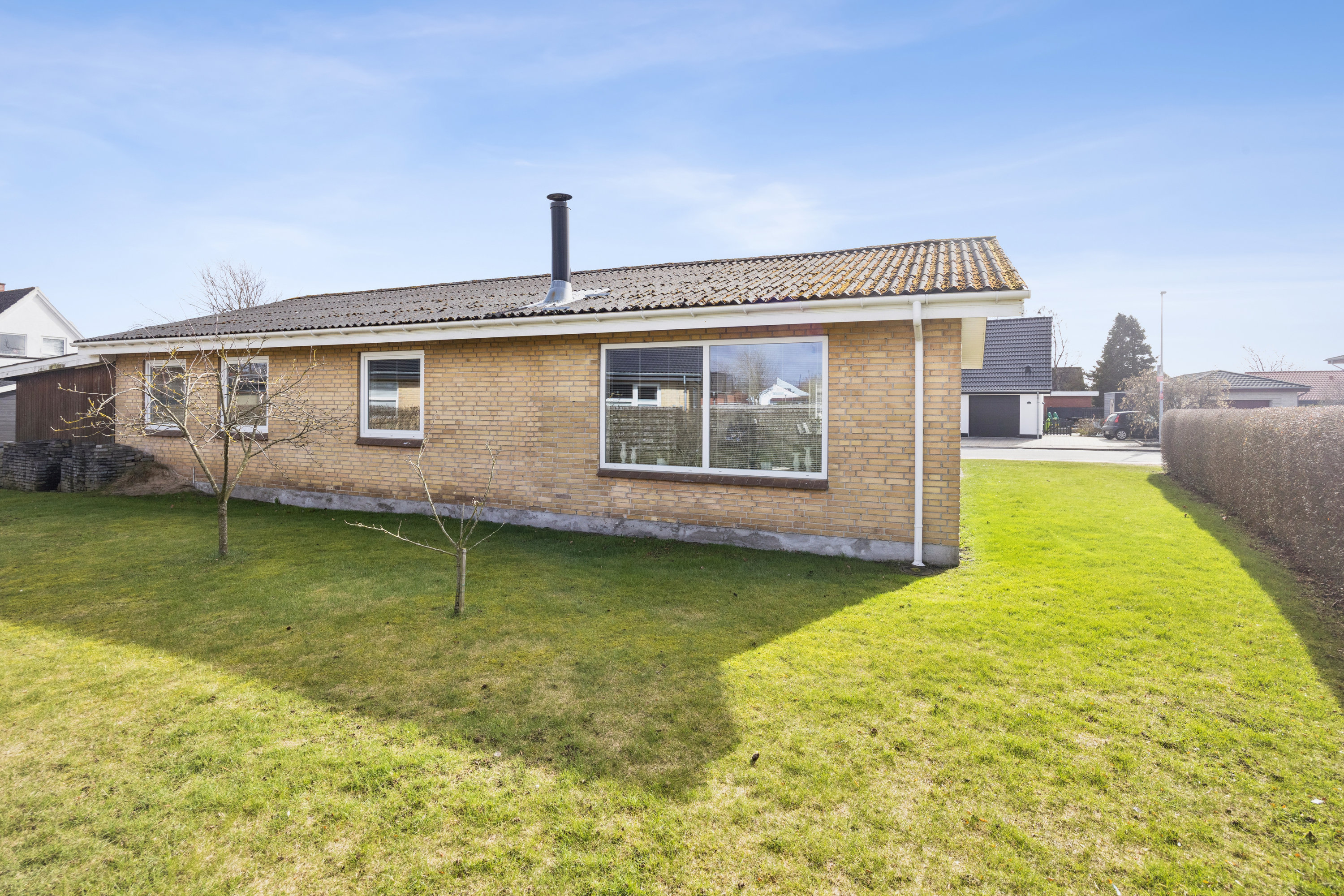 Fremhævet andet billede i fuldskærmstilstand. Billede af Skolegade 9, 9320 Hjallerup