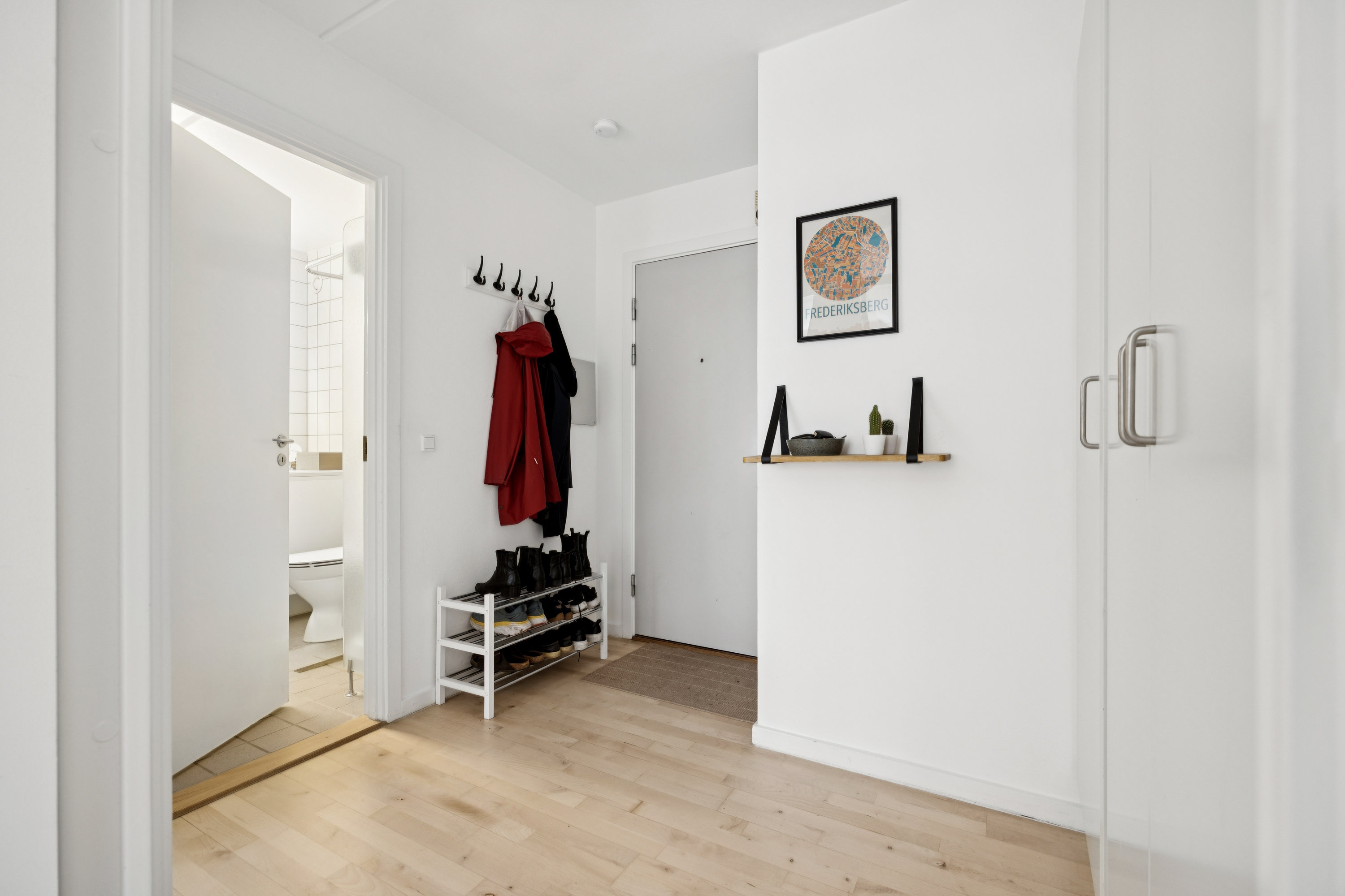 Fremhævet entré billede i fuldskærmstilstand. Billede af Mariendalsvej 50H, 1. mf., 2000 Frederiksberg