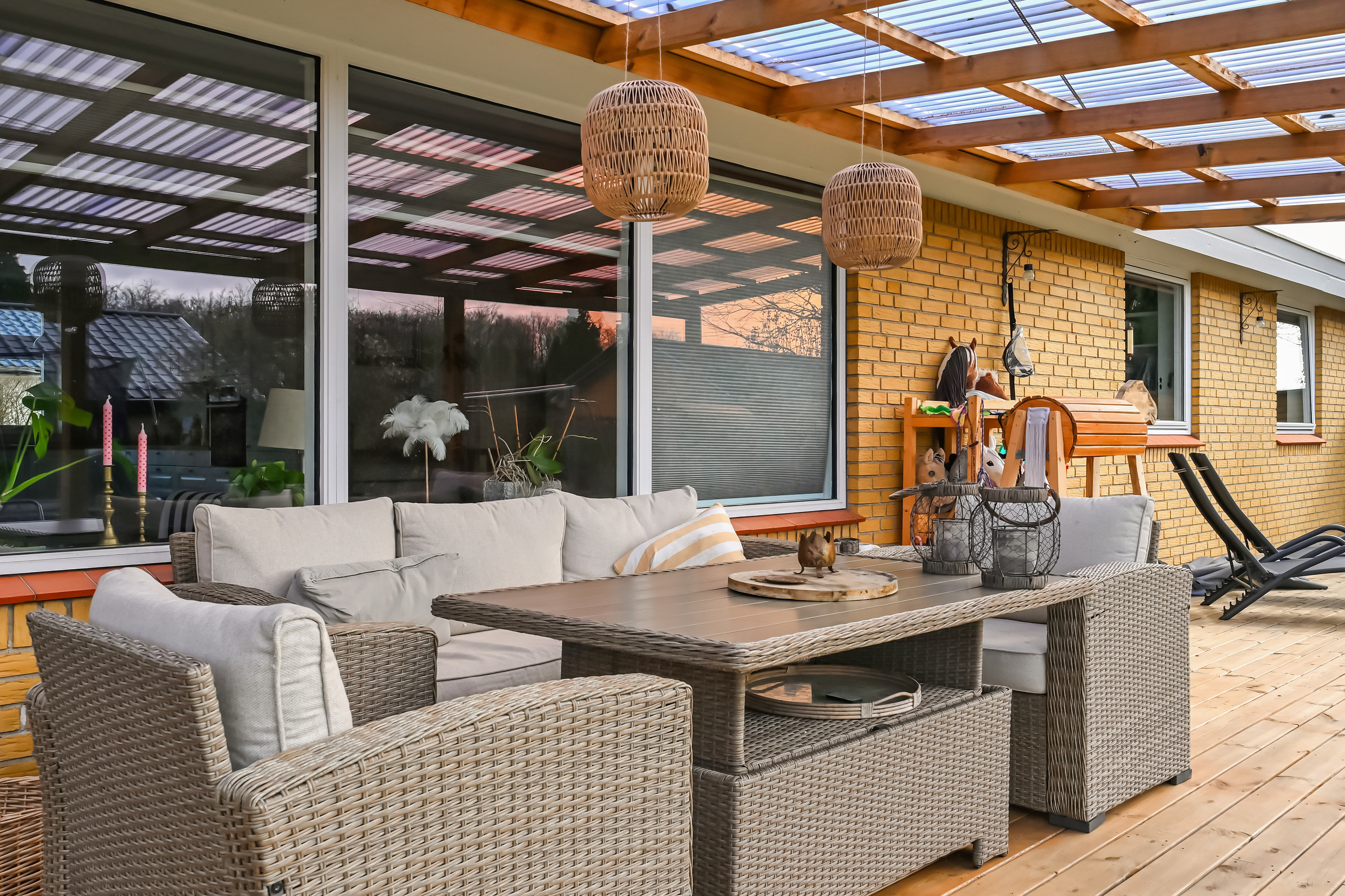 Fremhævet overdækket terrasse billede i fuldskærmstilstand. Billede af Vandværksvej 71, Bangsebro, 4800 Nykøbing F