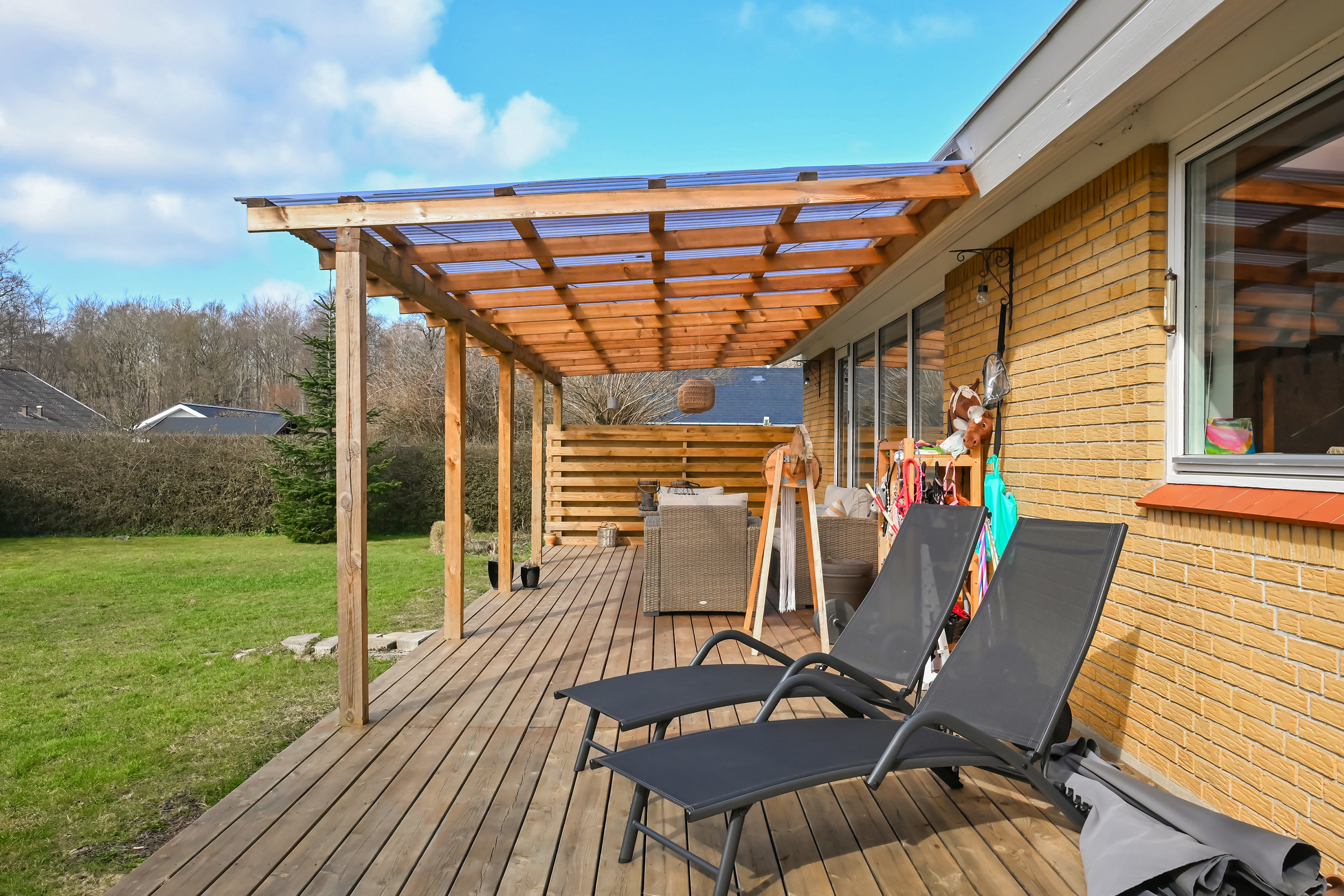 Fremhævet overdækket terrasse billede i fuldskærmstilstand. Billede af Vandværksvej 71, Bangsebro, 4800 Nykøbing F