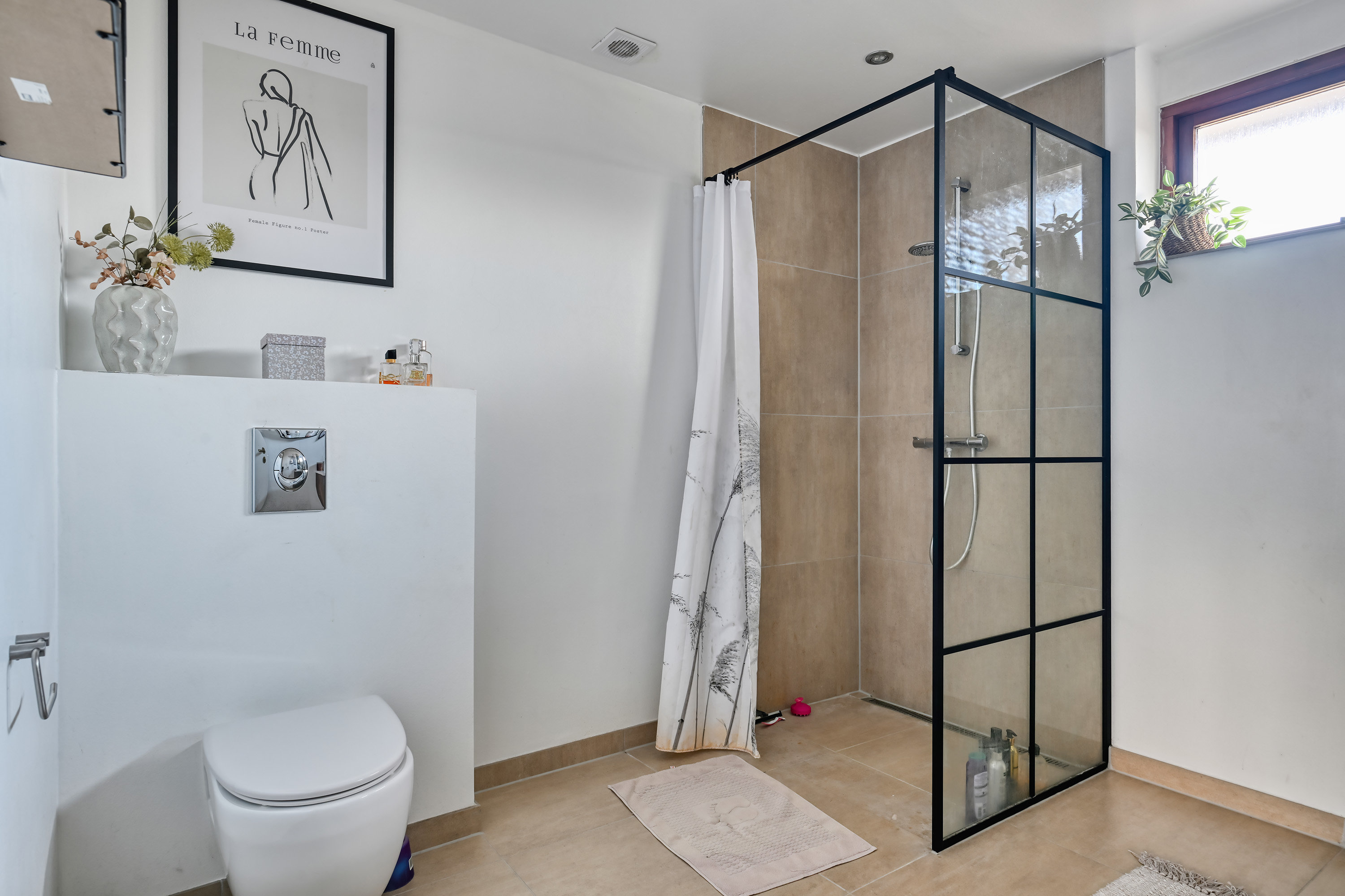 Fremhævet badeværelse billede i fuldskærmstilstand. Billede af Vandværksvej 71, Bangsebro, 4800 Nykøbing F