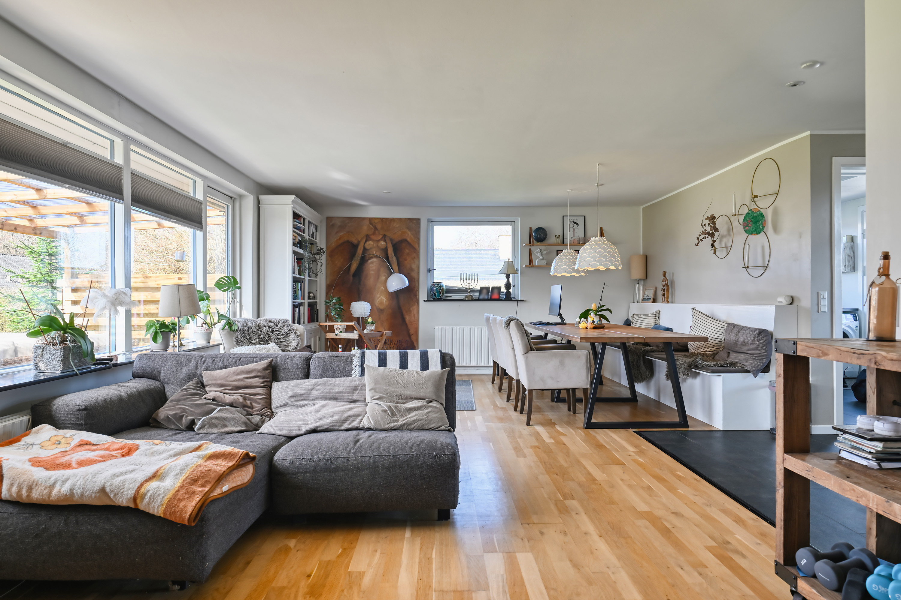 Fremhævet stue billede i fuldskærmstilstand. Billede af Vandværksvej 71, Bangsebro, 4800 Nykøbing F