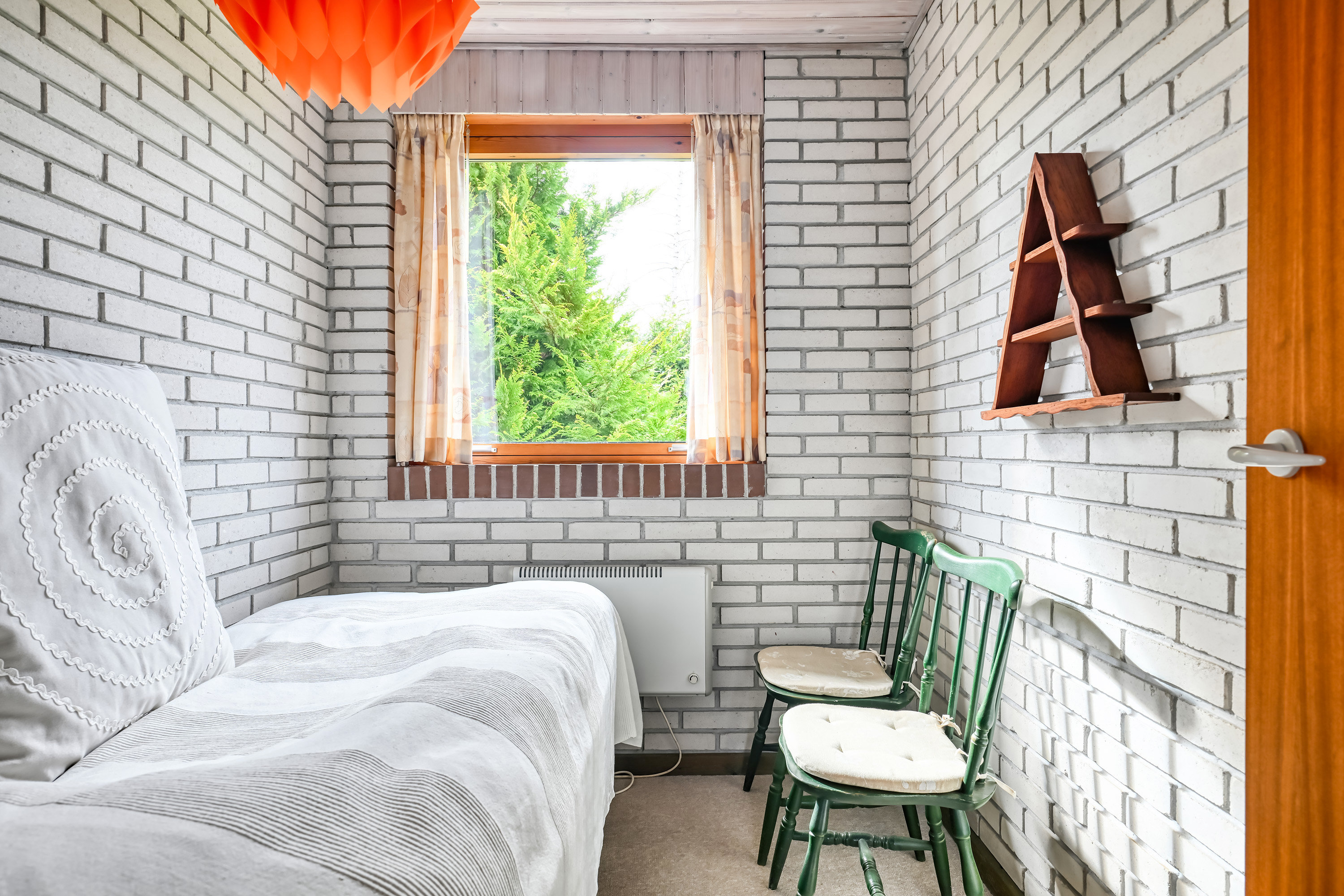 Fremhævet værelse billede i fuldskærmstilstand. Billede af Gøgevænget 7, Elkenøre, 4872 Idestrup