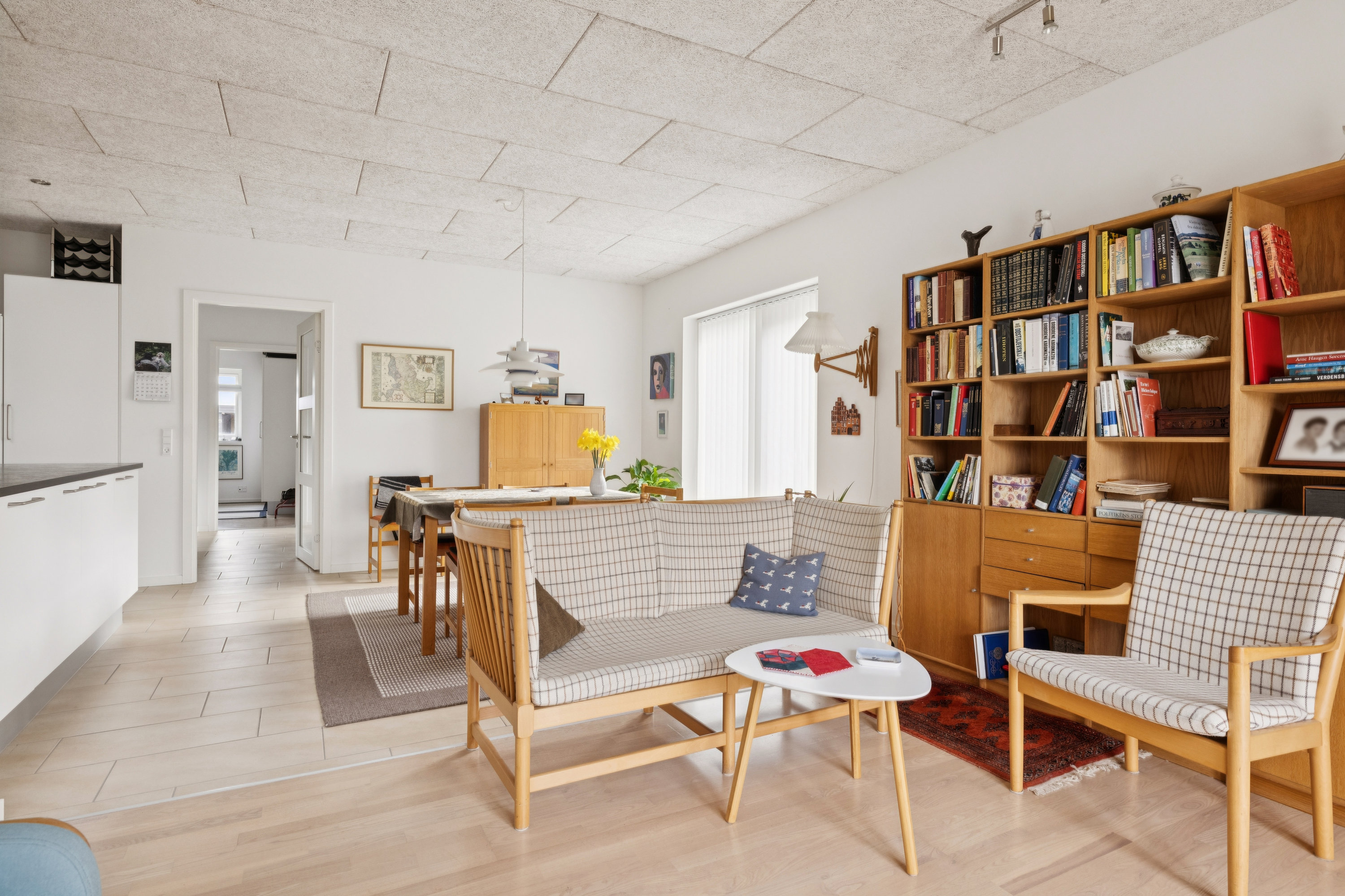 Fremhævet stue billede i fuldskærmstilstand. Billede af Morbærvej 33, 8800 Viborg