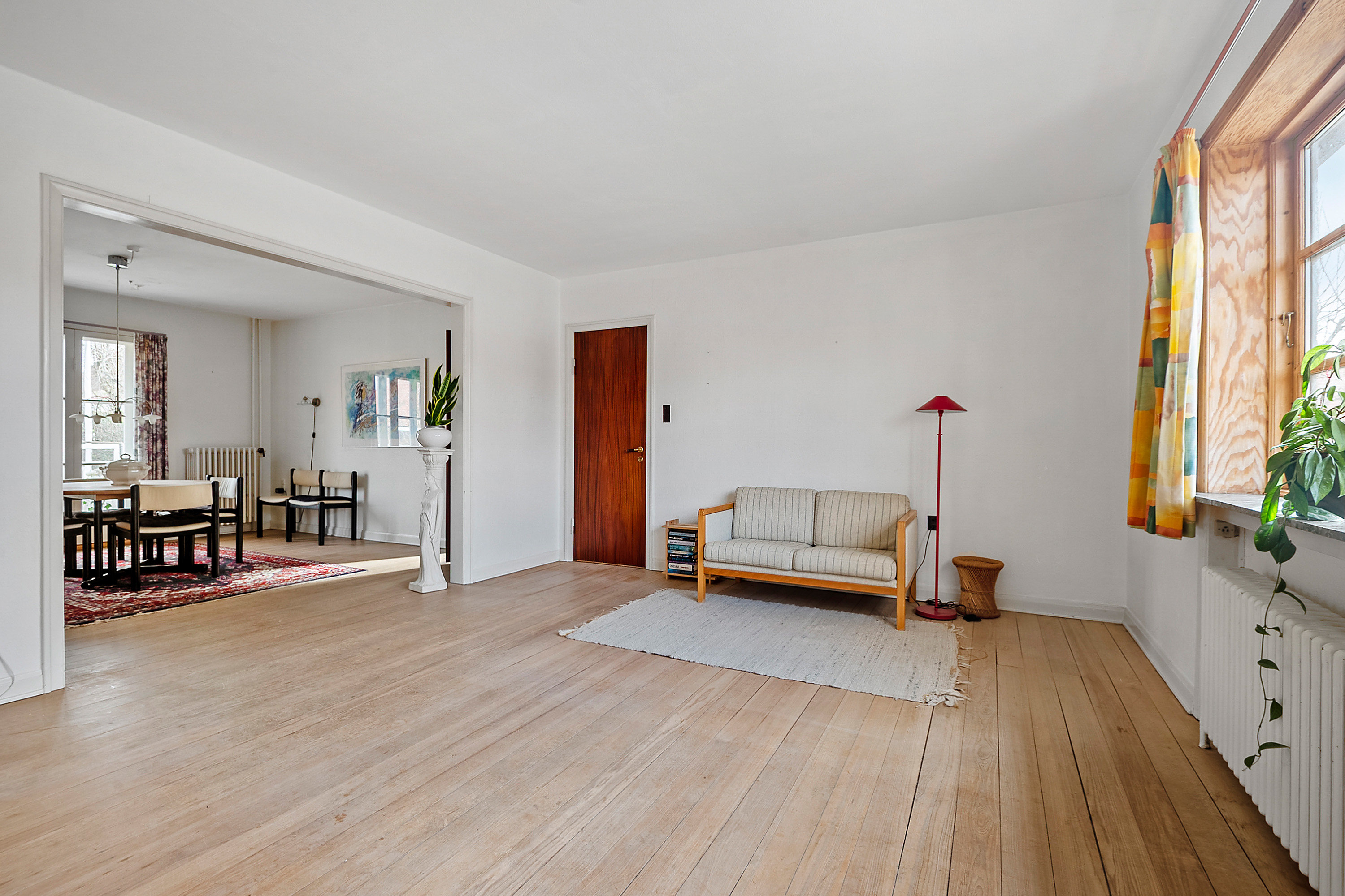 Fremhævet stue billede i fuldskærmstilstand. Billede af Gormsgade 105, 6700 Esbjerg