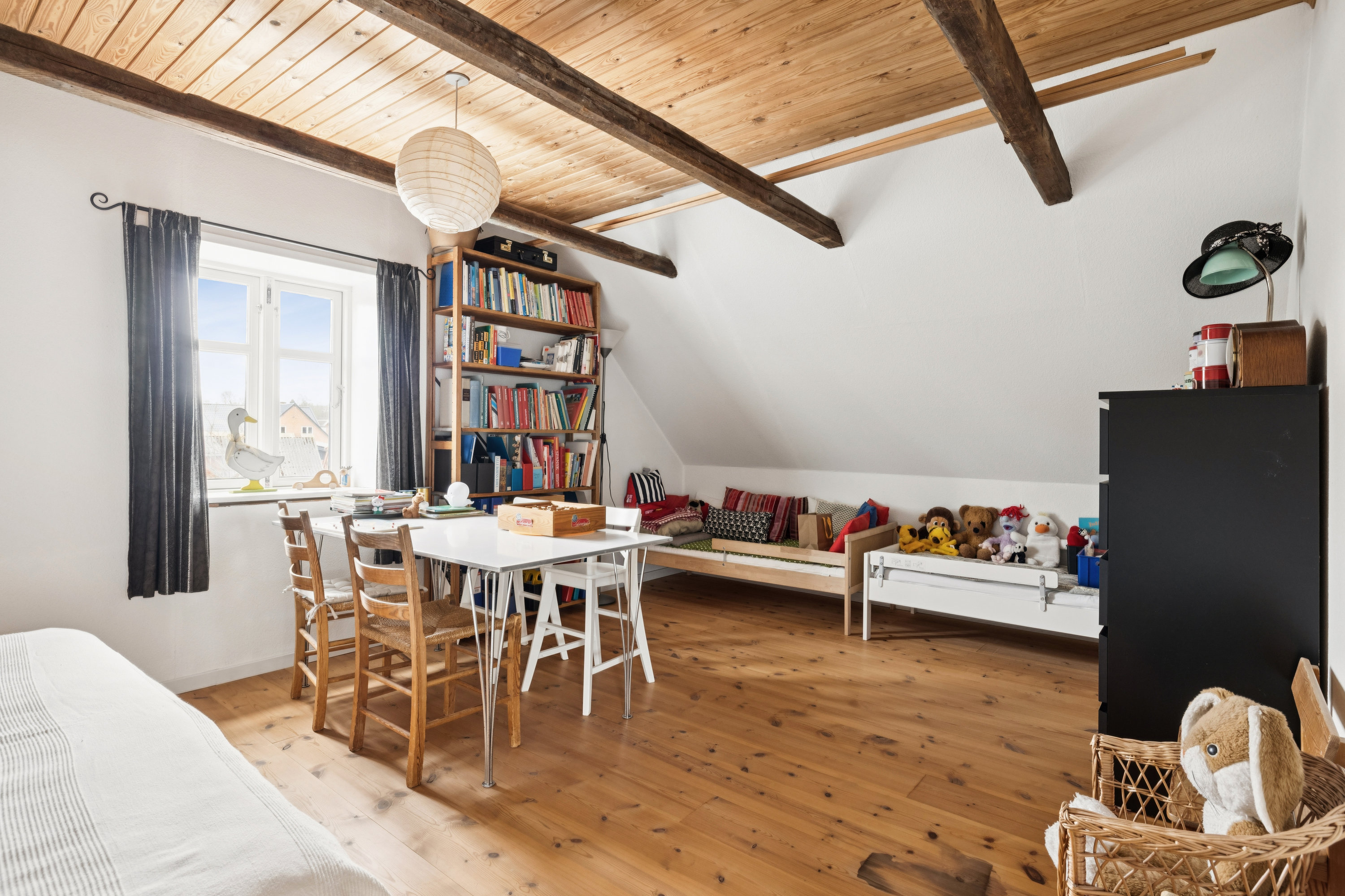 Fremhævet værelse billede i fuldskærmstilstand. Billede af Kirkegade 17, Rødding, 8830 Tjele