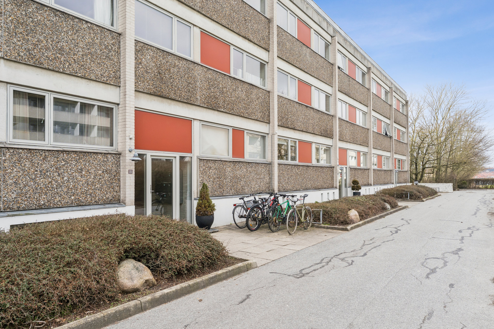 Fremhævet ejendommen billede i fuldskærmstilstand. Billede af Mølletoften 16, st.. mf., 8940 Randers SV