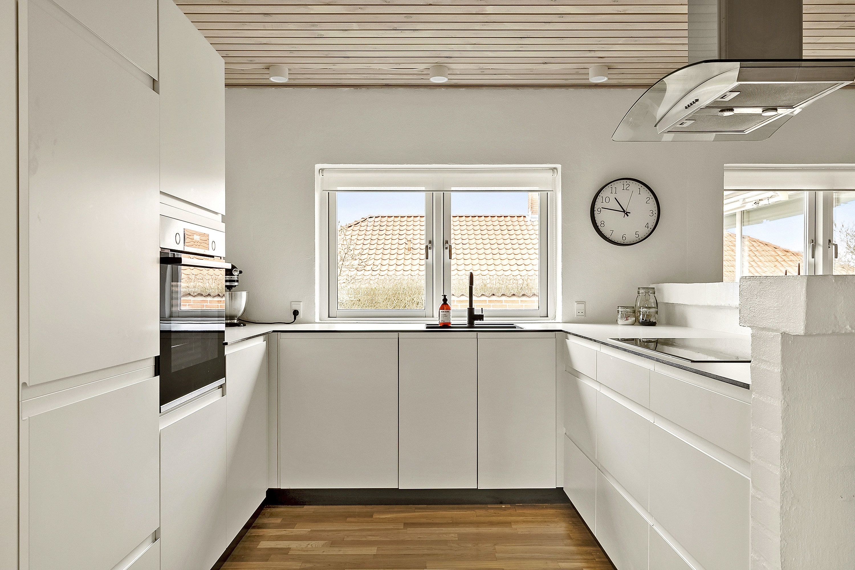 Fremhævet køkken billede i fuldskærmstilstand. Billede af Bavnegårdsvej 26, Kolt, 8361 Hasselager