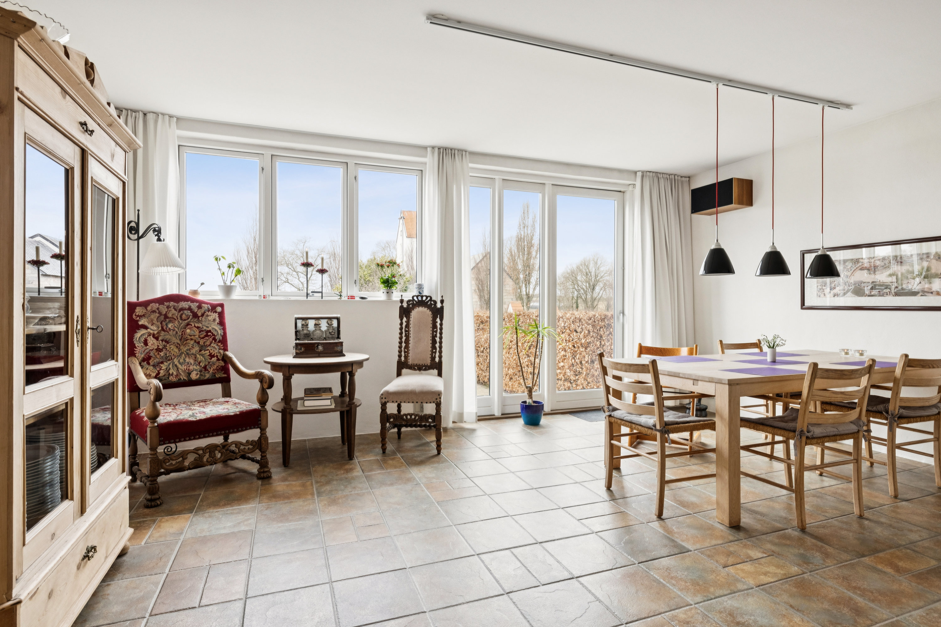 Fremhævet stue billede i fuldskærmstilstand. Billede af Kirkegade 17, Rødding, 8830 Tjele