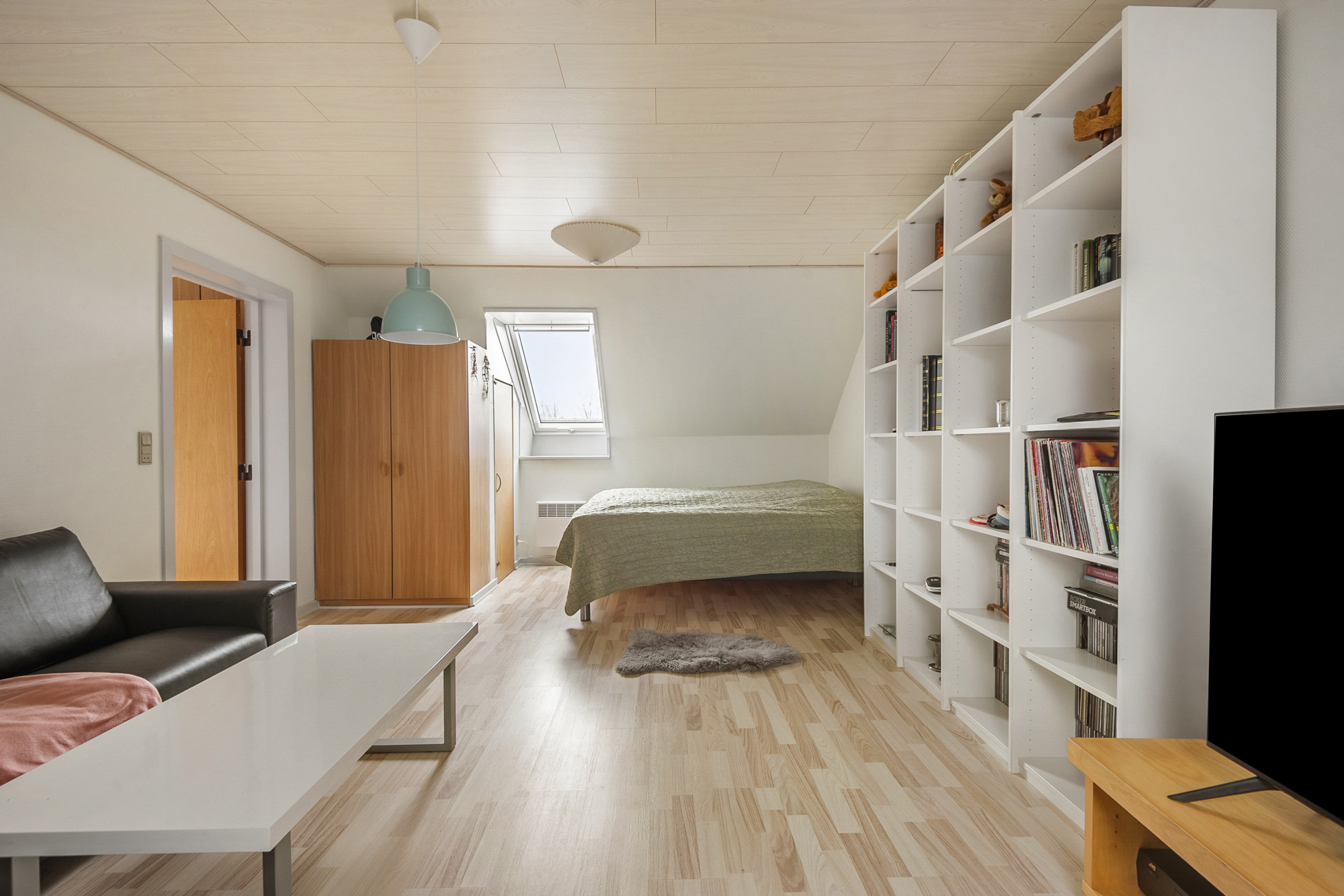 Fremhævet soveværelse billede i fuldskærmstilstand. Billede af Egevangen 12C, Sig, 6800 Varde