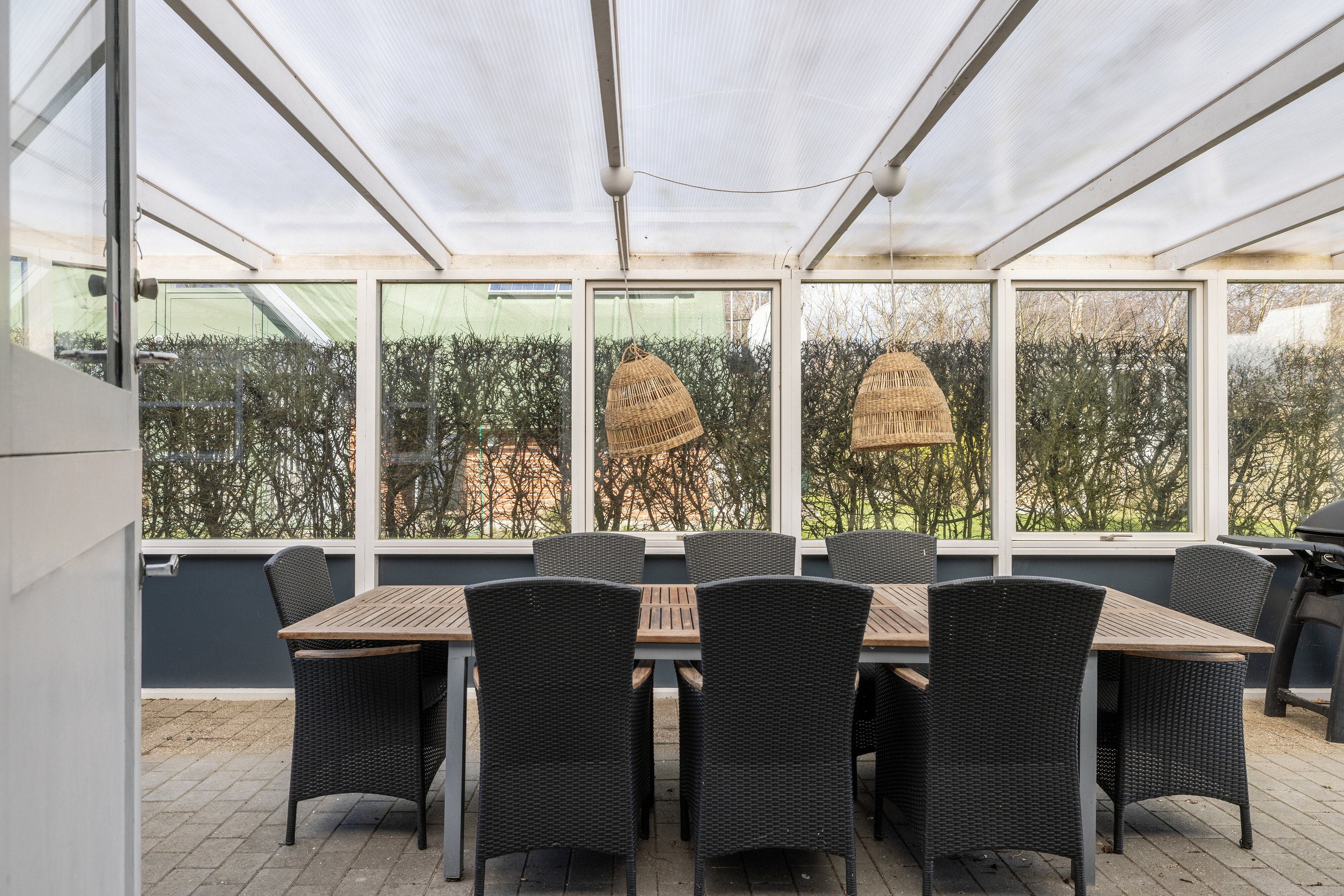 Fremhævet overdækket terrasse billede i fuldskærmstilstand. Billede af Hybenvænget 5, Spodsbj Drej, 5900 Rudkøbing