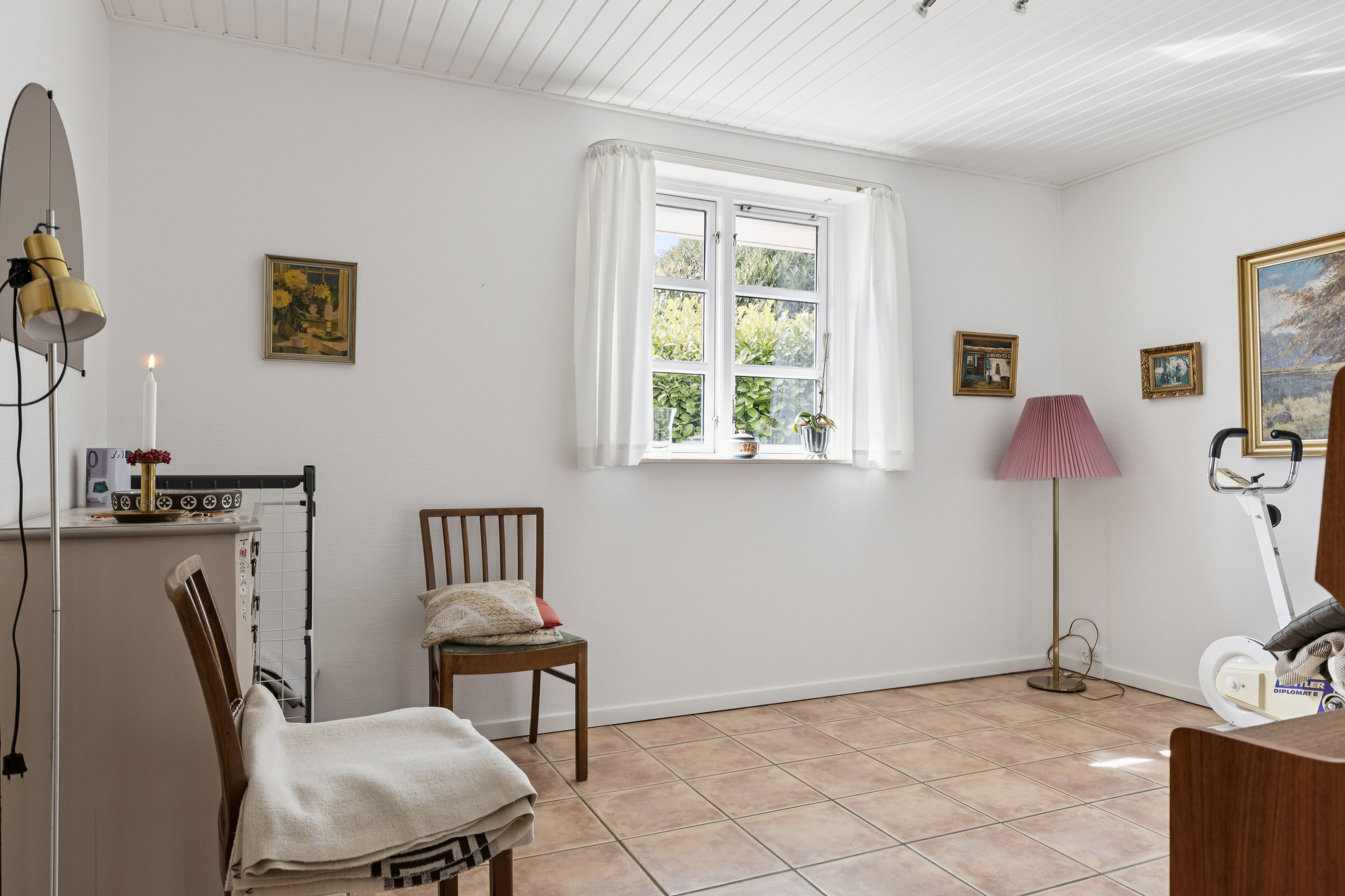 Fremhævet værelse billede i fuldskærmstilstand. Billede af Fladehøj 9, 4534 Hørve