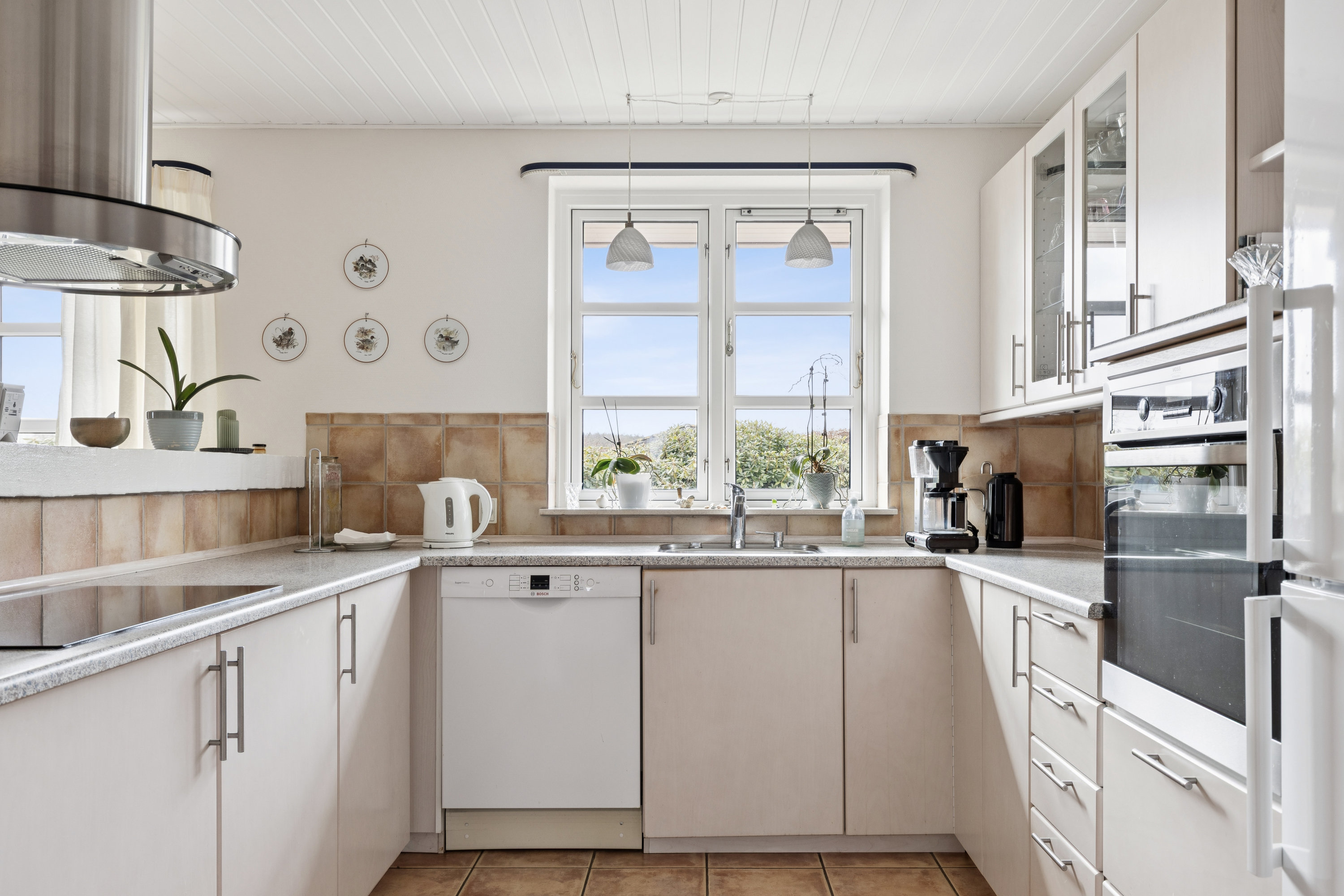 Fremhævet køkken billede i fuldskærmstilstand. Billede af Fladehøj 9, 4534 Hørve