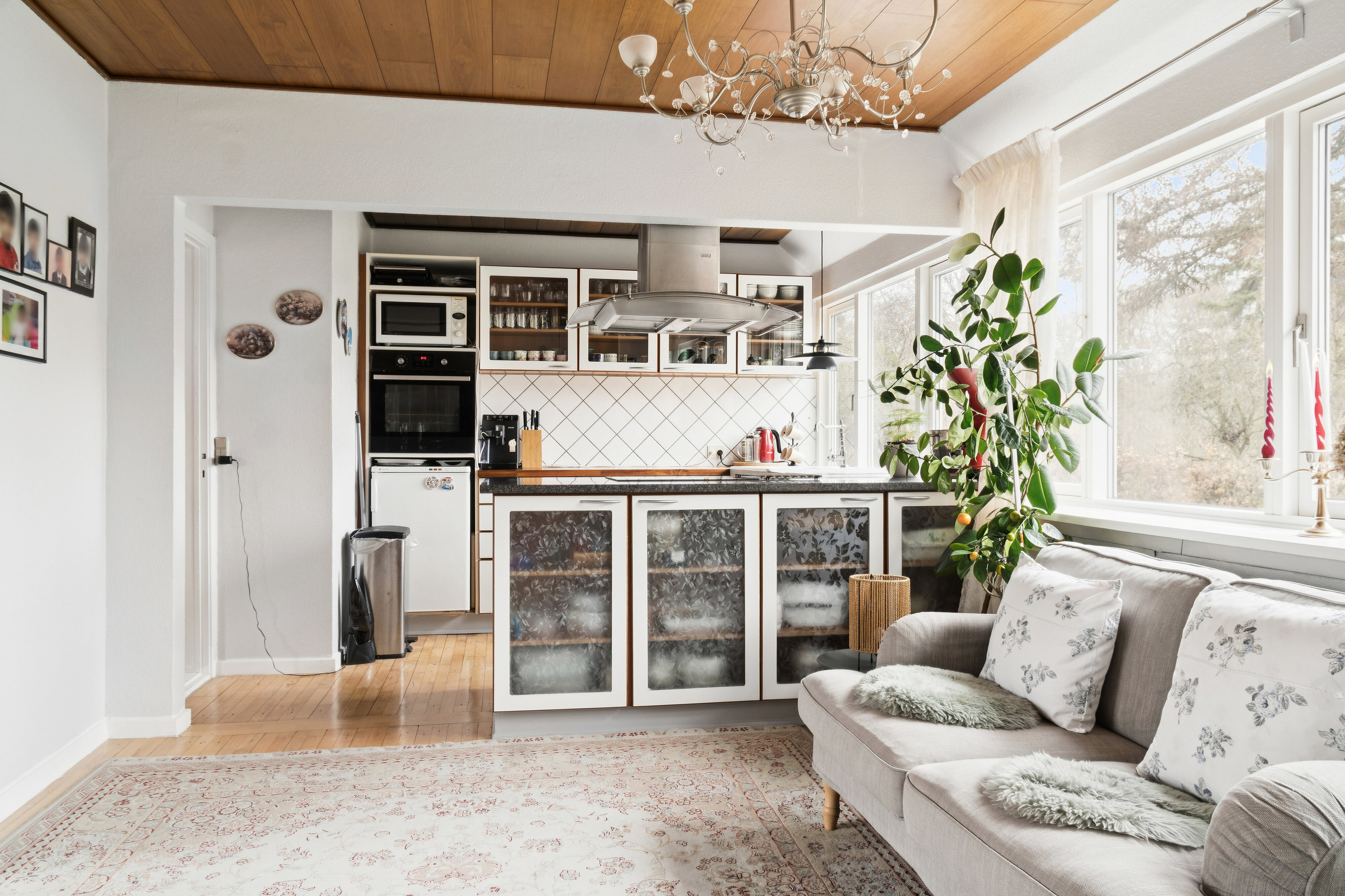 Fremhævet stue billede i fuldskærmstilstand. Billede af Ved Fortunen 2A, 2800 Kongens Lyngby