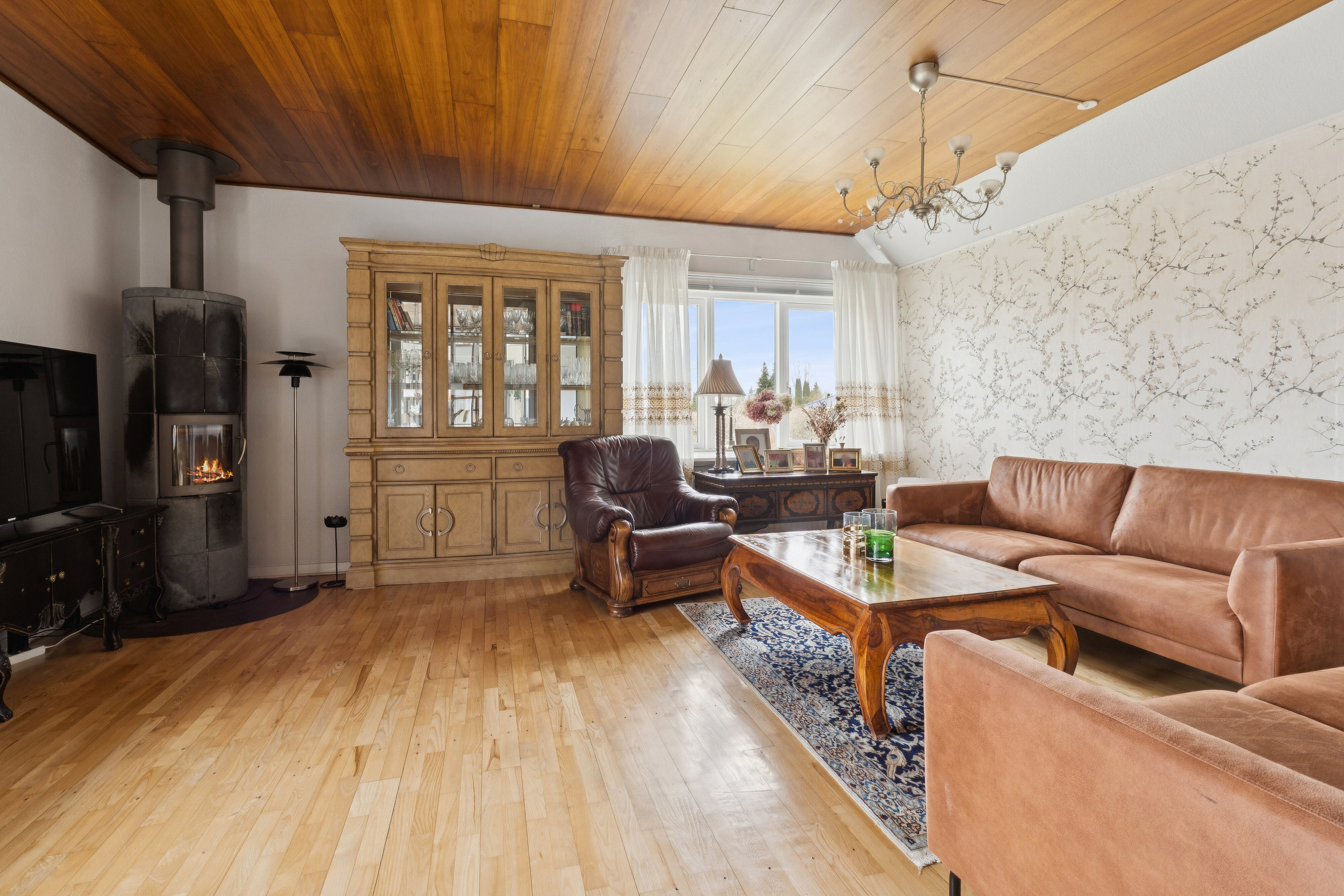 Fremhævet stue billede i fuldskærmstilstand. Billede af Ved Fortunen 2A, 2800 Kongens Lyngby