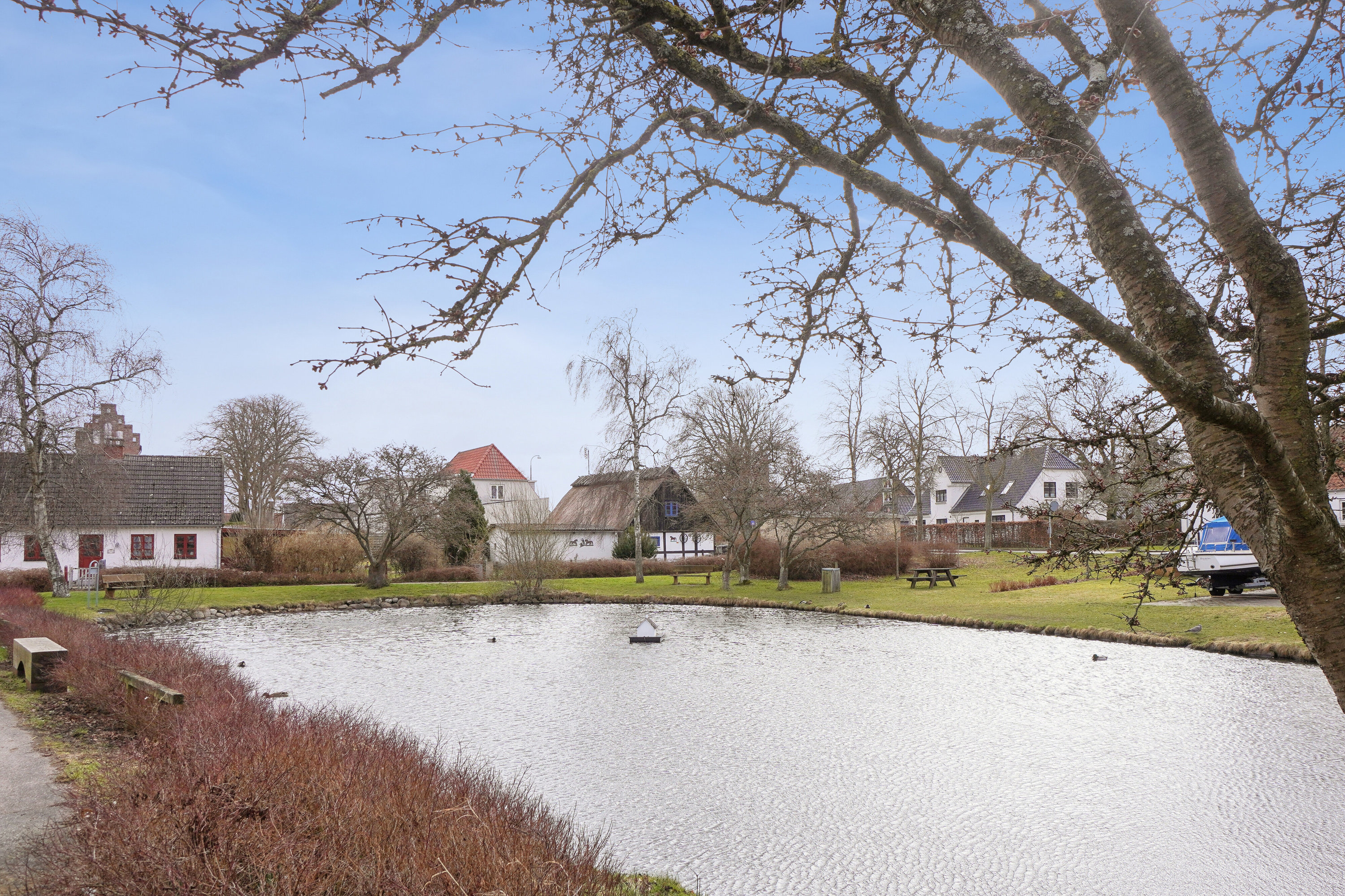 Fremhævet udendørs billede i fuldskærmstilstand. Billede af Bygaden 13, Svogerslev, 4000 Roskilde