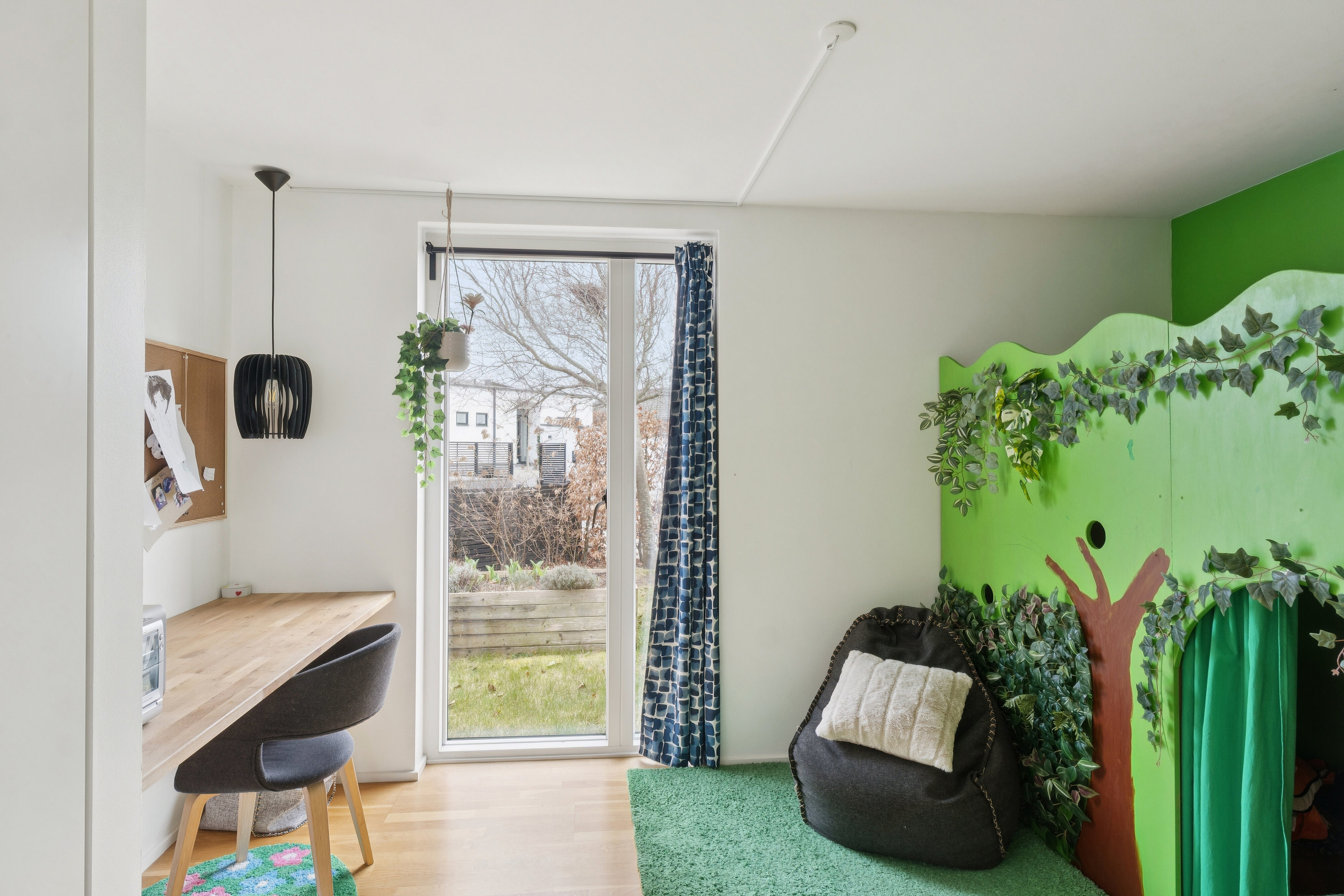 Fremhævet indendørs billede i fuldskærmstilstand. Billede af Marken 5, Himmelev, 4000 Roskilde