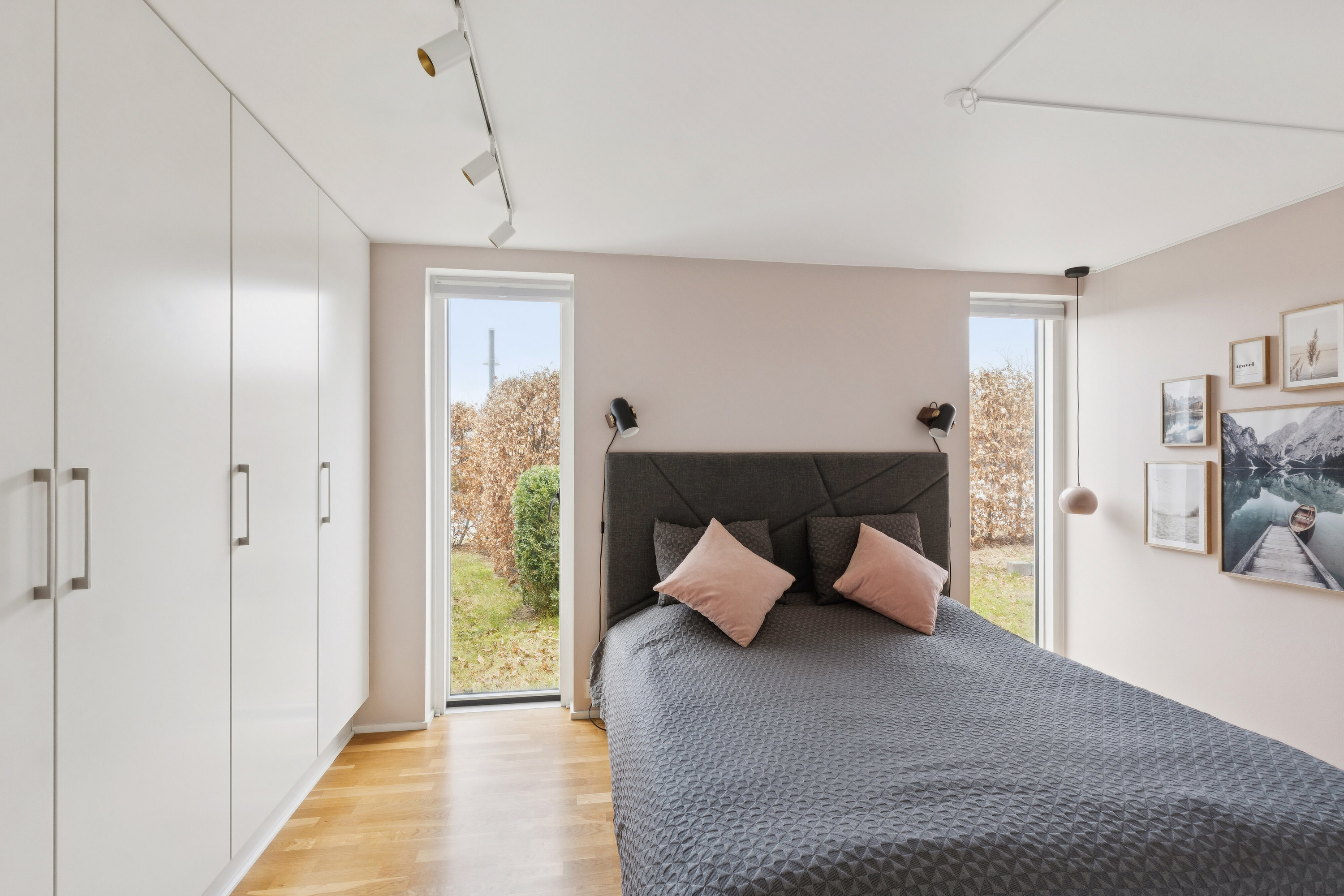 Fremhævet soveværelse billede i fuldskærmstilstand. Billede af Marken 5, Himmelev, 4000 Roskilde