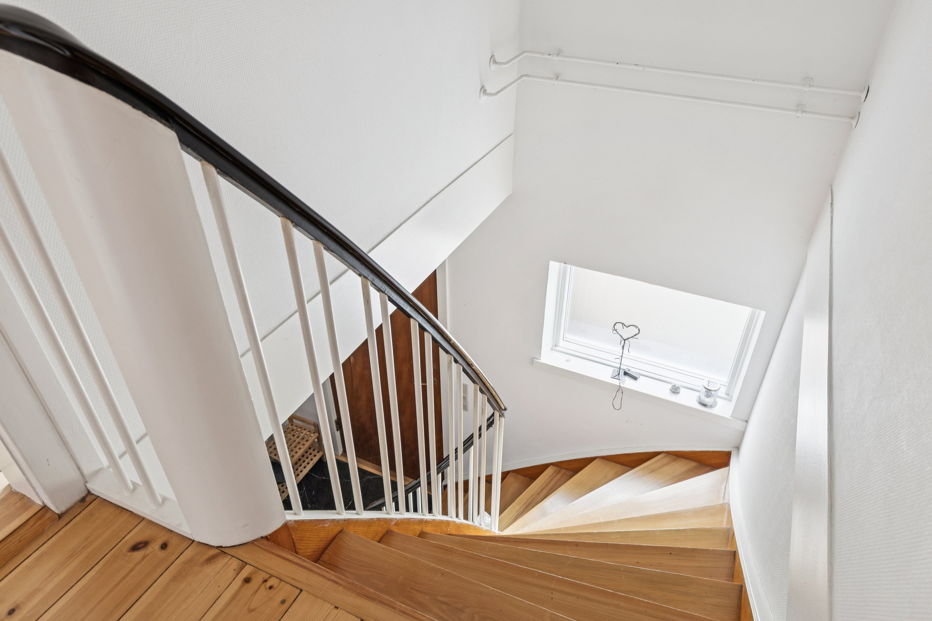 Fremhævet trappe billede i fuldskærmstilstand. Billede af Ny Hagestedvej 51, Ny Hagested, 4532 Gislinge