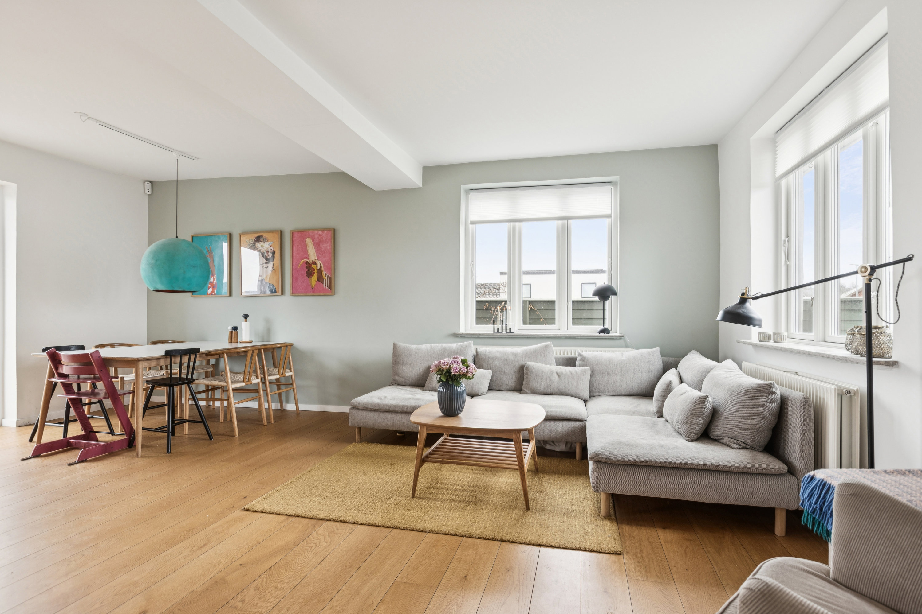 Fremhævet stue billede i fuldskærmstilstand. Billede af Vittrup Alle 16A, 2770 Kastrup