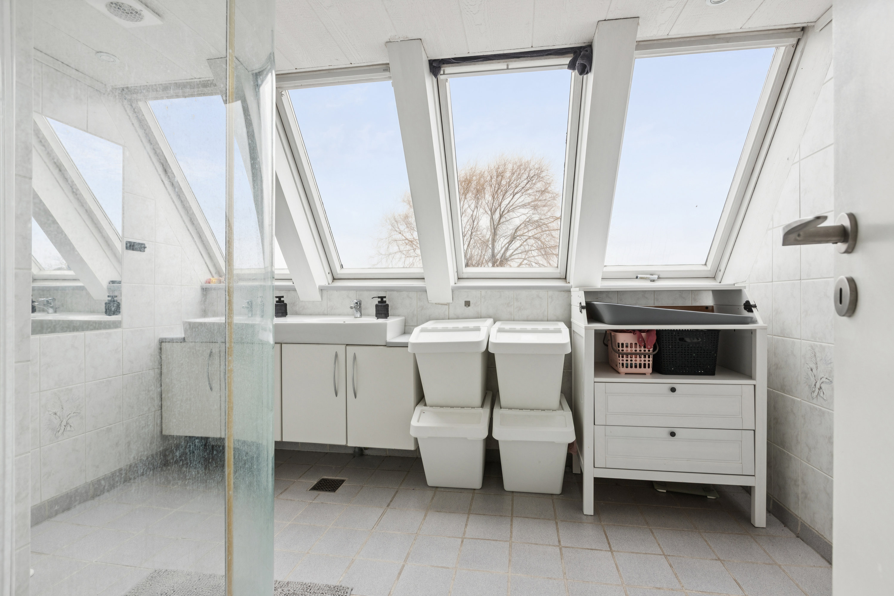 Fremhævet værelse billede i fuldskærmstilstand. Billede af Vittrup Alle 16A, 2770 Kastrup