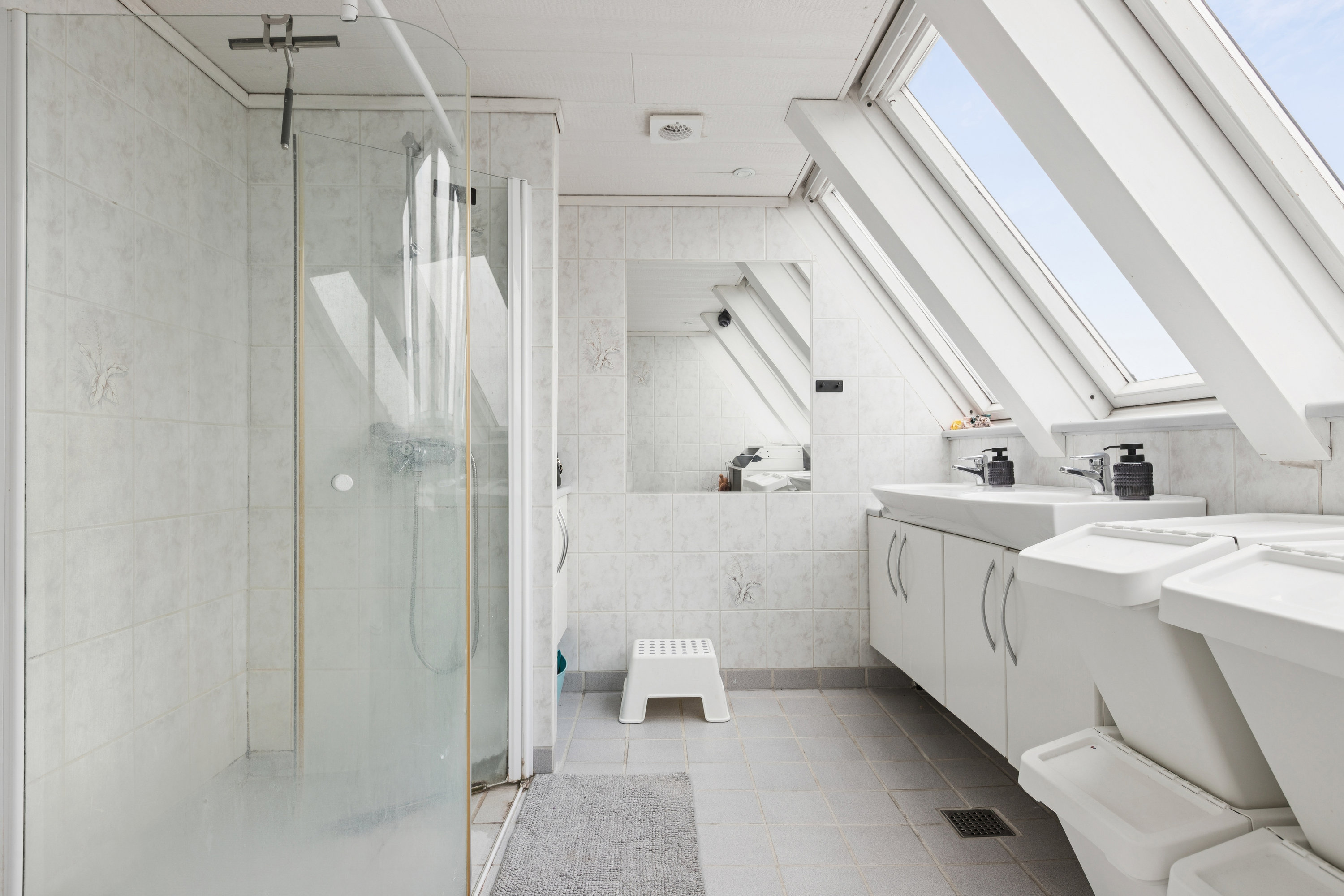 Fremhævet badeværelse billede i fuldskærmstilstand. Billede af Vittrup Alle 16A, 2770 Kastrup