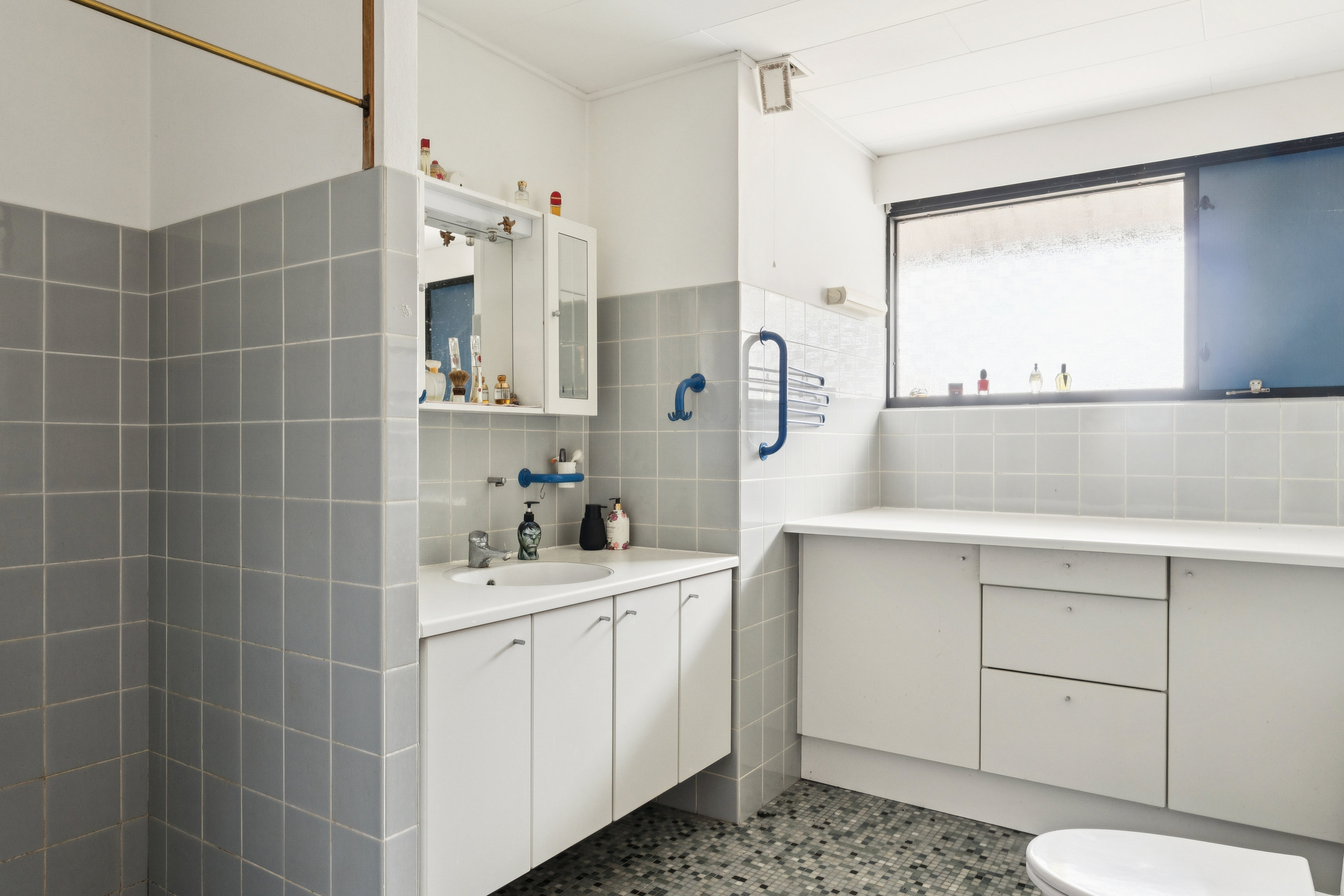 Fremhævet badeværelse billede i fuldskærmstilstand. Billede af Bjergbyvej 14, 2730 Herlev