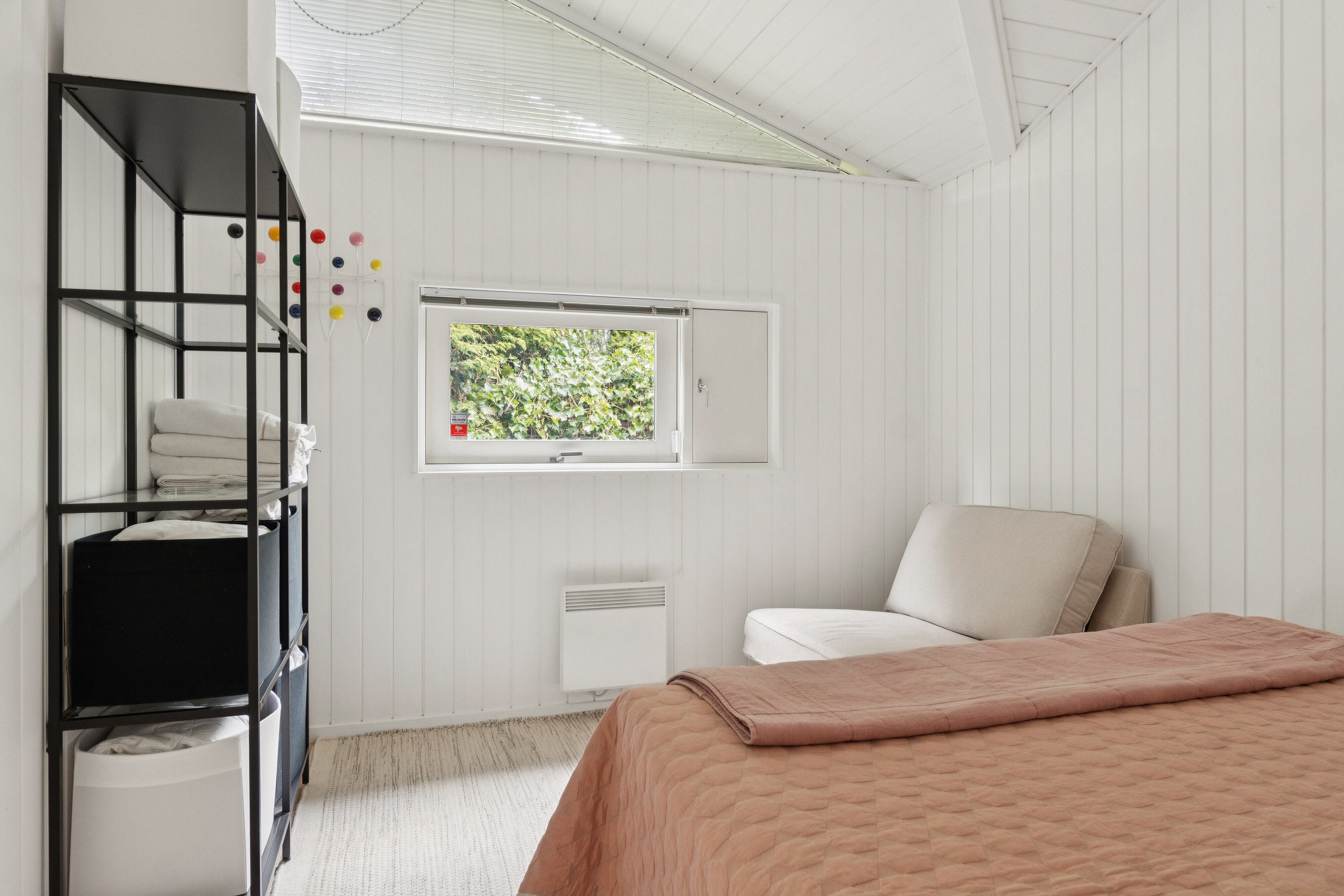 Fremhævet soveværelse billede i fuldskærmstilstand. Billede af Lyngvej 6, 3100 Hornbæk