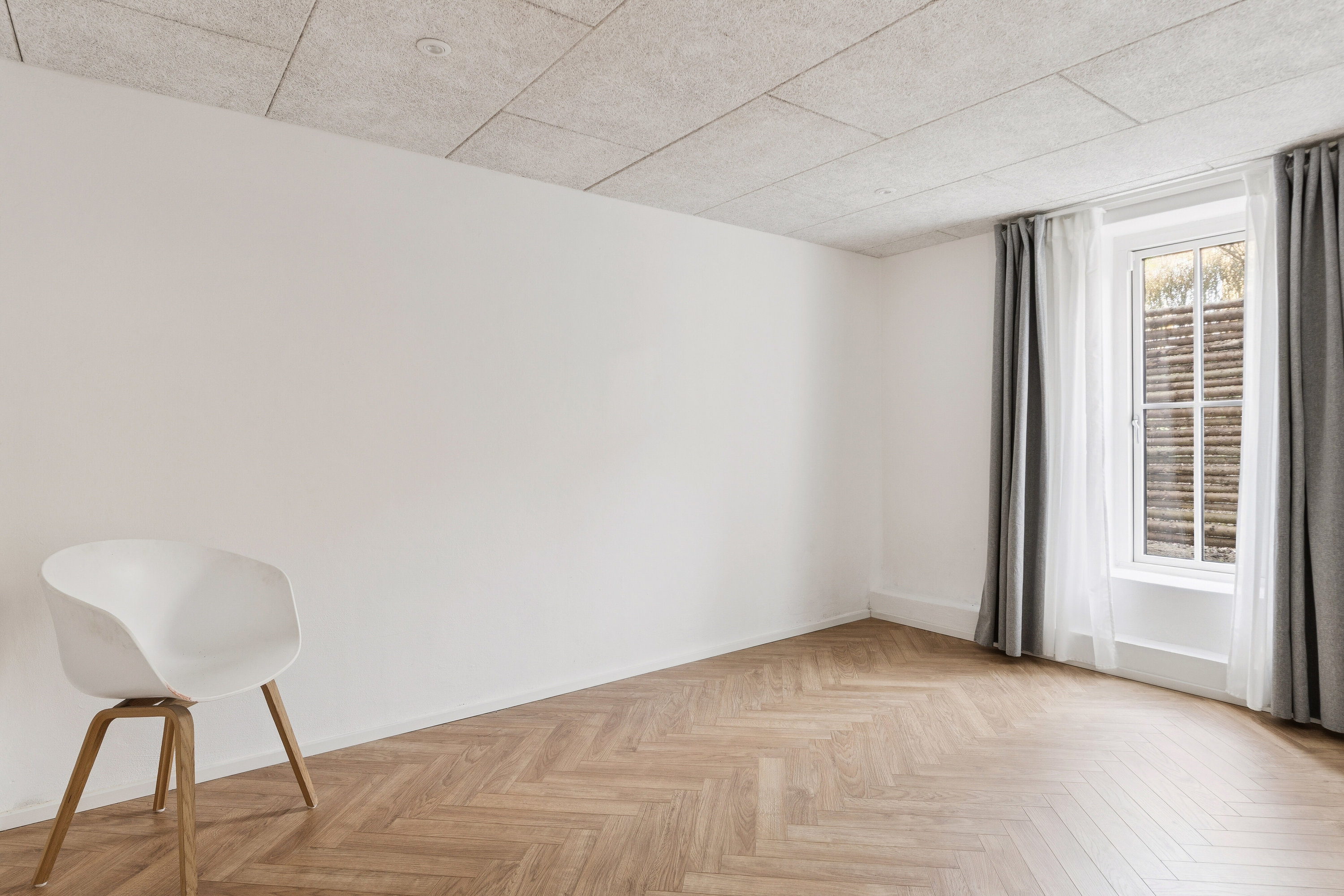 Fremhævet indendørs billede i fuldskærmstilstand. Billede af Paxvej 7, 9830 Tårs