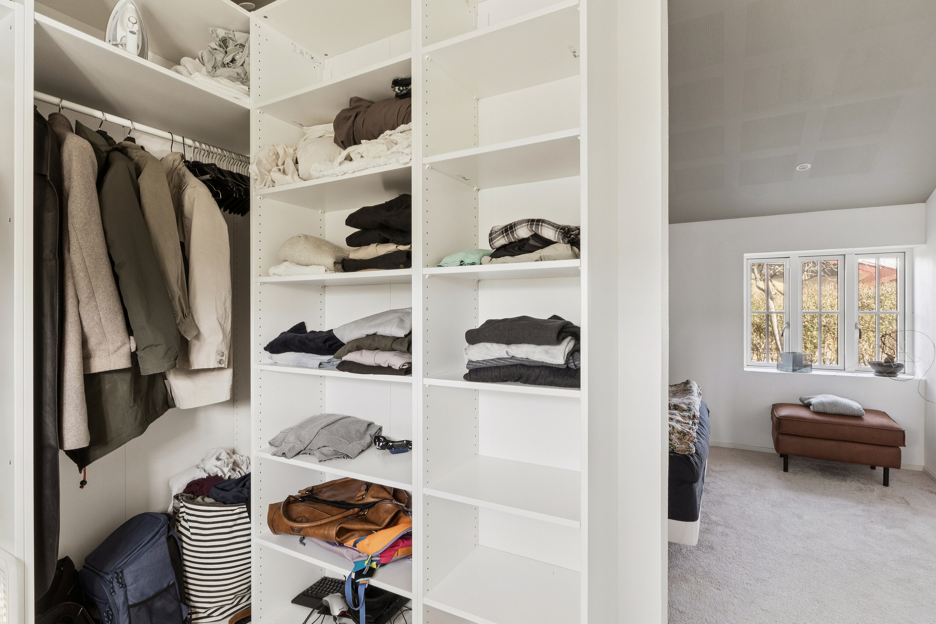 Fremhævet indendørs billede i fuldskærmstilstand. Billede af Paxvej 7, 9830 Tårs