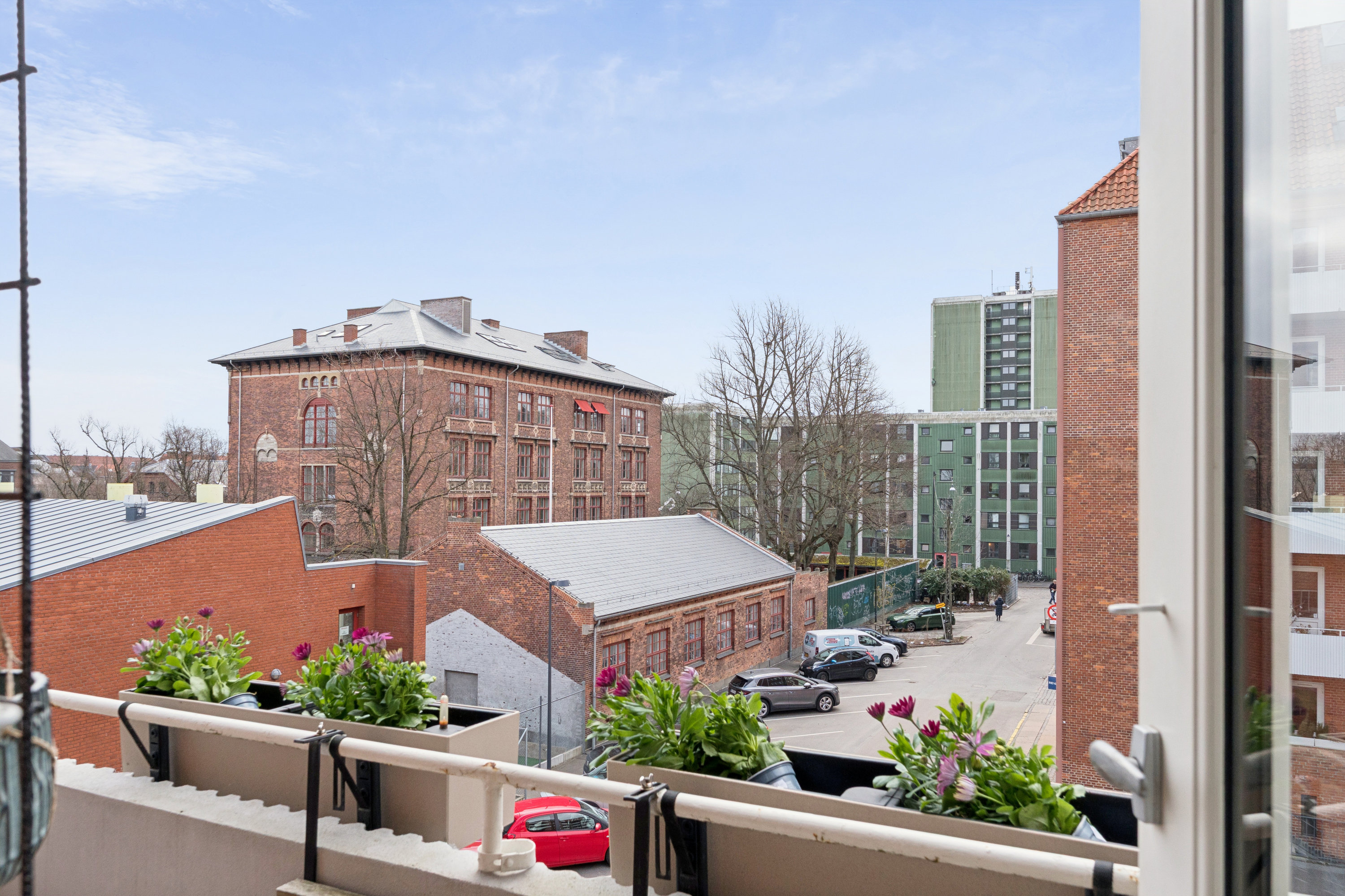 Fremhævet udsigt billede i fuldskærmstilstand. Billede af Østerbrogade 208, 2. mf., 2100 København Ø