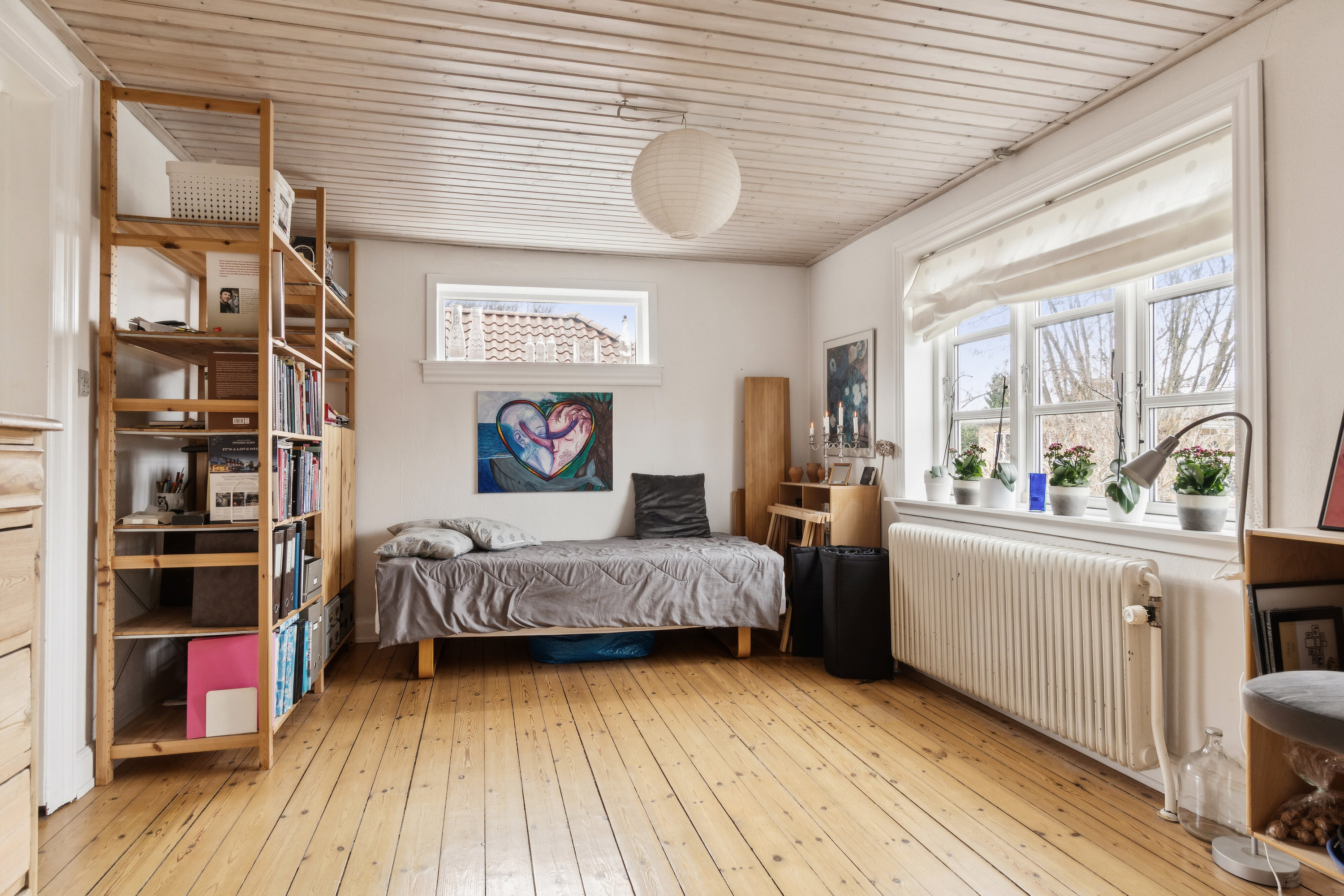 Fremhævet soveværelse billede i fuldskærmstilstand. Billede af Violvej 7, 2600 Glostrup