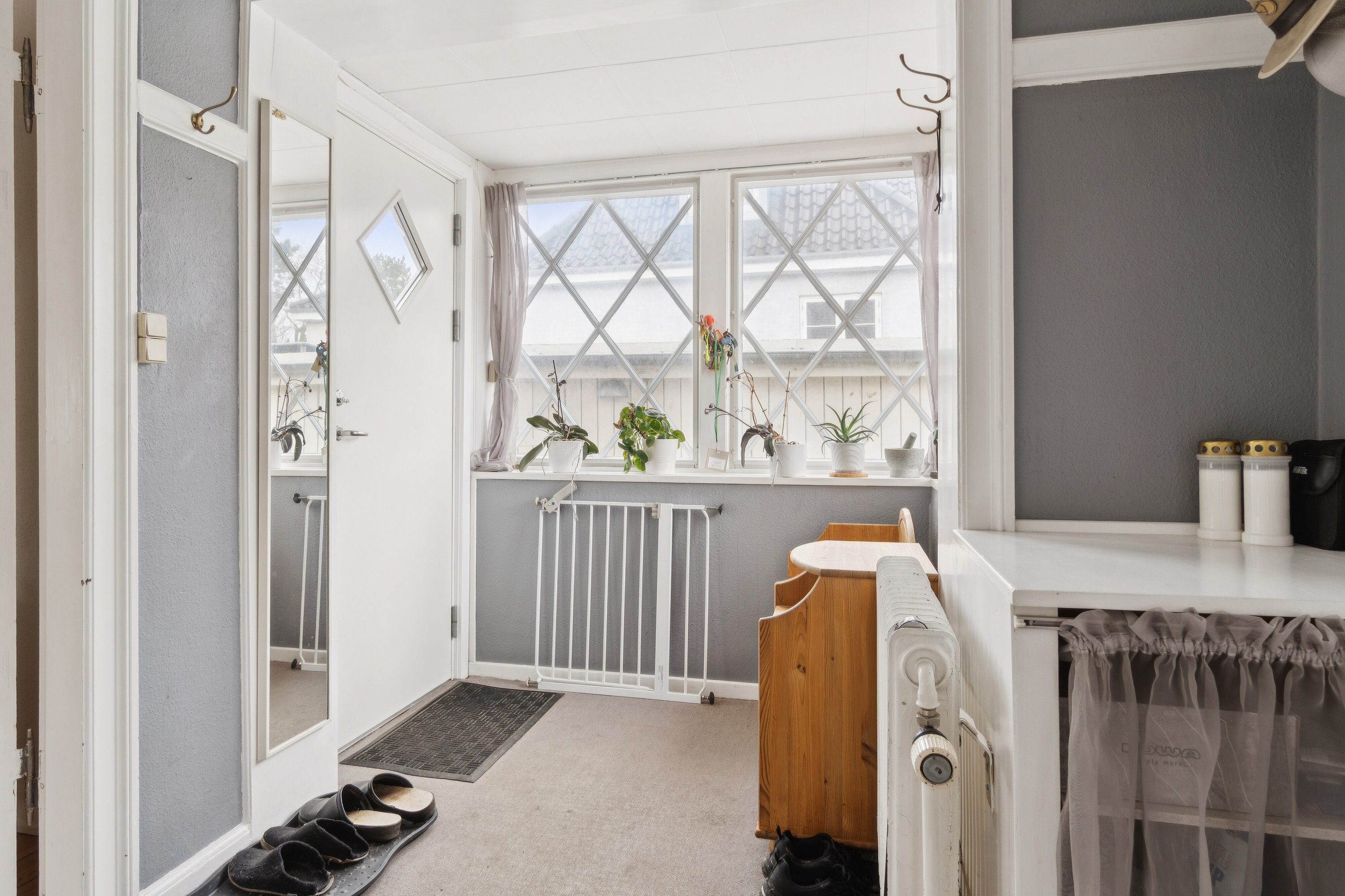 Fremhævet gang billede i fuldskærmstilstand. Billede af Violvej 7, 2600 Glostrup