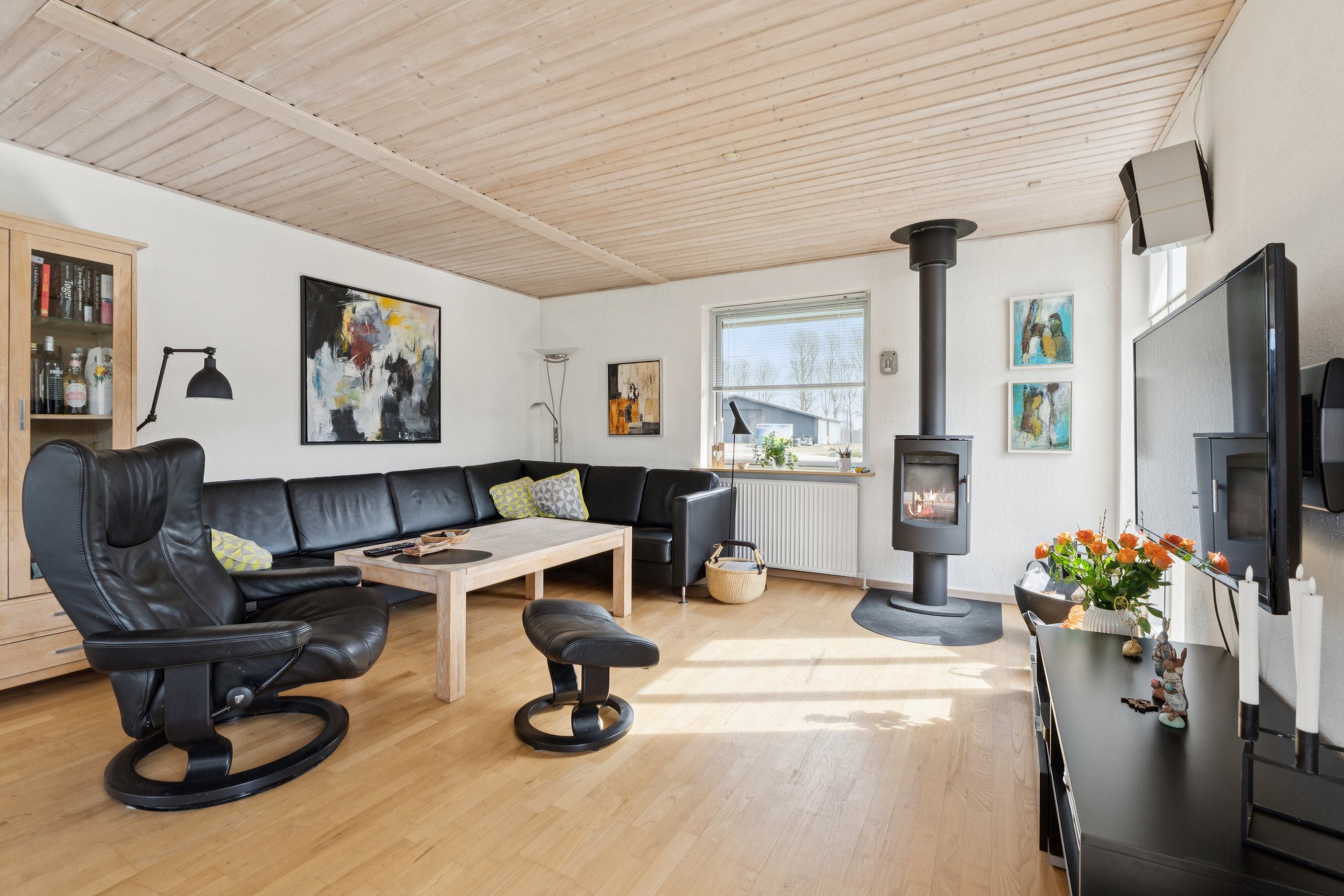 Fremhævet stue billede i fuldskærmstilstand. Billede af Glentevej 16, 7430 Ikast