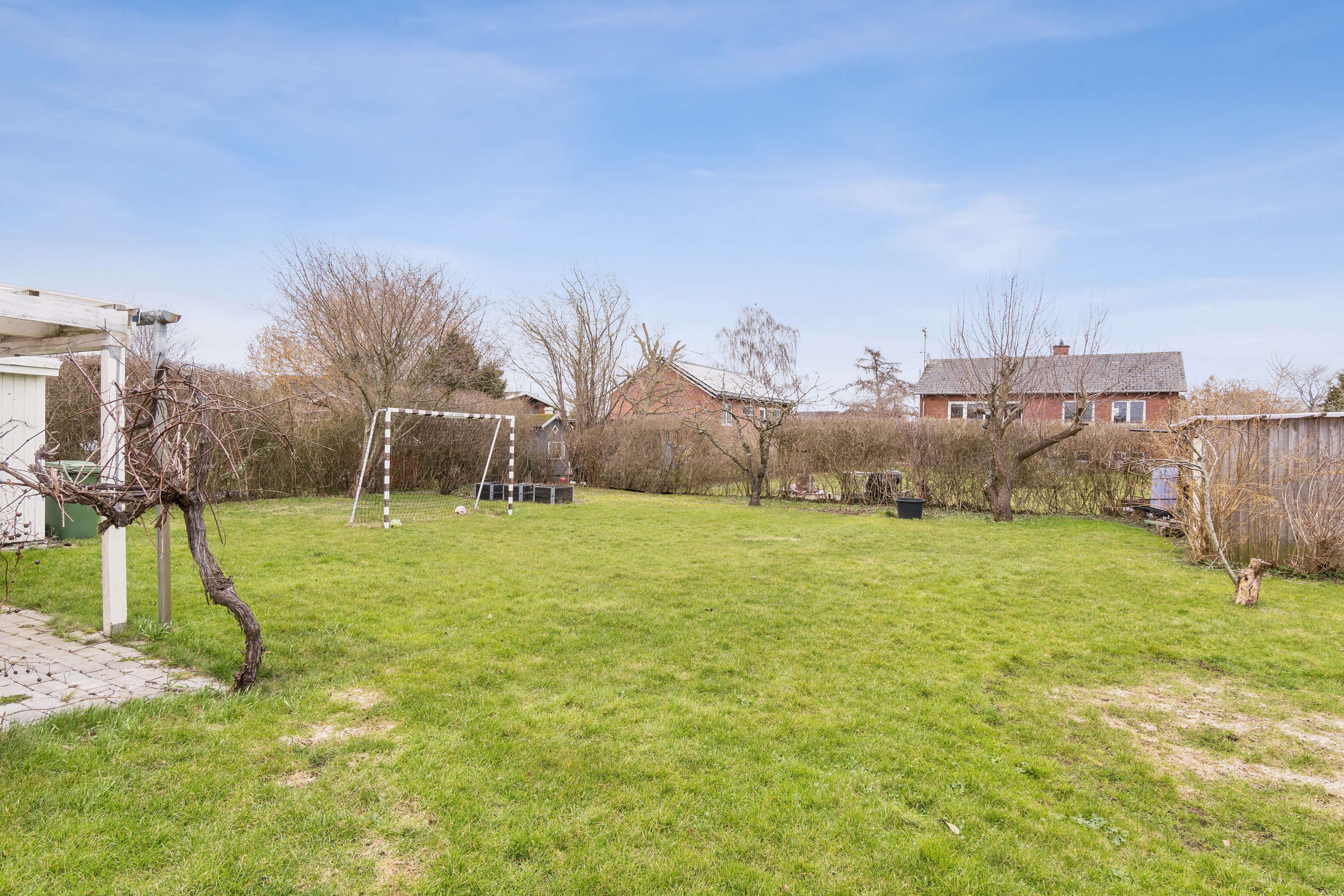 Fremhævet set fra haven billede i fuldskærmstilstand. Billede af Spurvevej 20, 2600 Glostrup