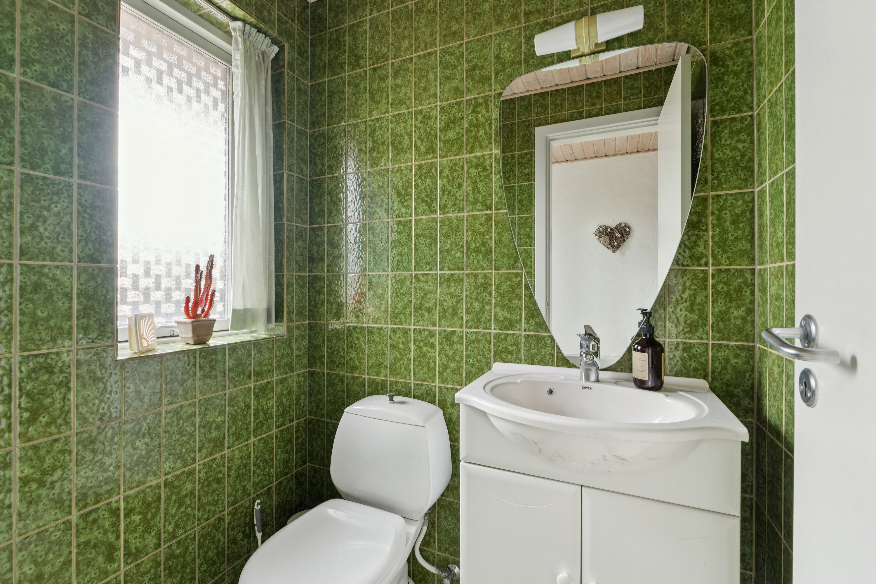 Fremhævet badeværelse billede i fuldskærmstilstand. Billede af Glentevej 16, 7430 Ikast