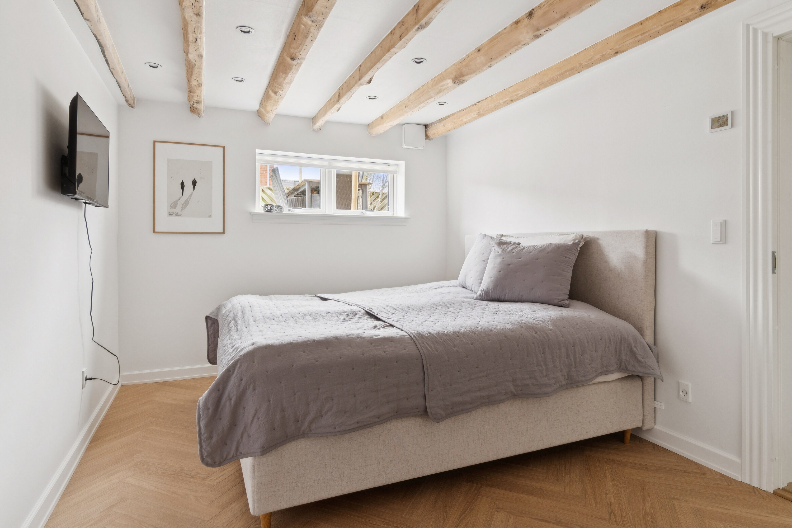 Fremhævet soveværelse billede i fuldskærmstilstand. Billede af Spurvevej 20, 2600 Glostrup