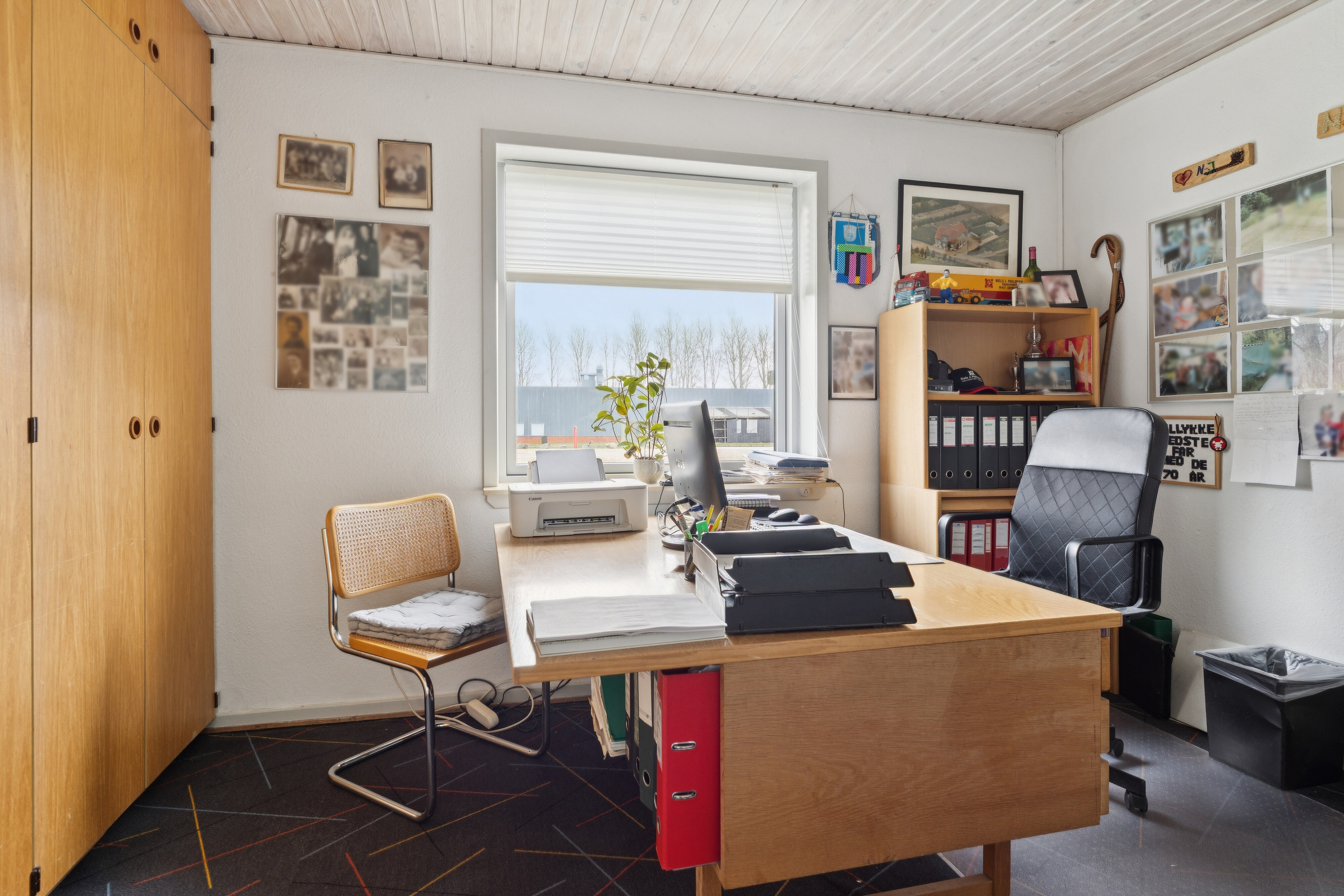 Fremhævet arbejdsværelse billede i fuldskærmstilstand. Billede af Glentevej 16, 7430 Ikast