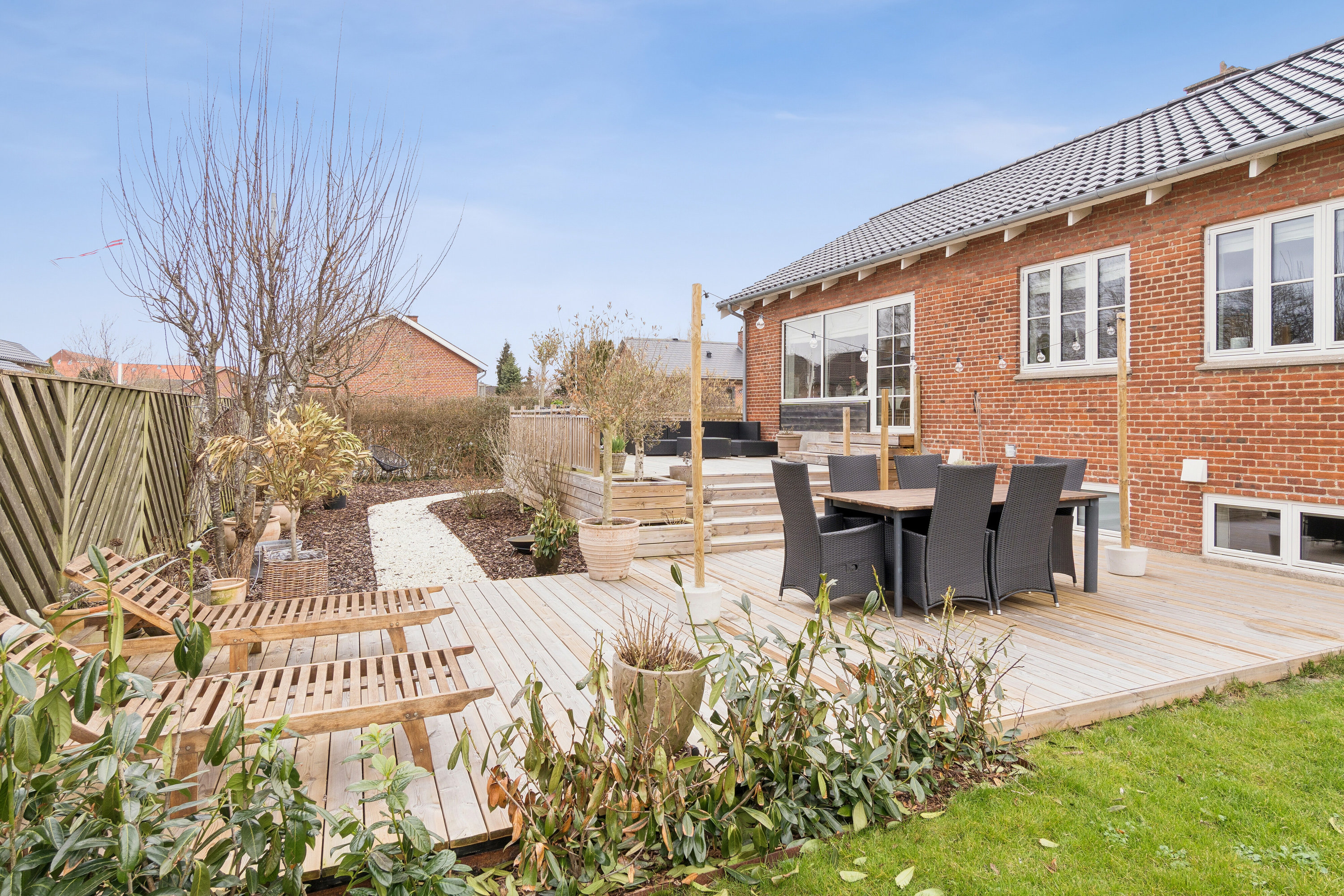 Fremhævet terrasse billede i fuldskærmstilstand. Billede af Spurvevej 20, 2600 Glostrup