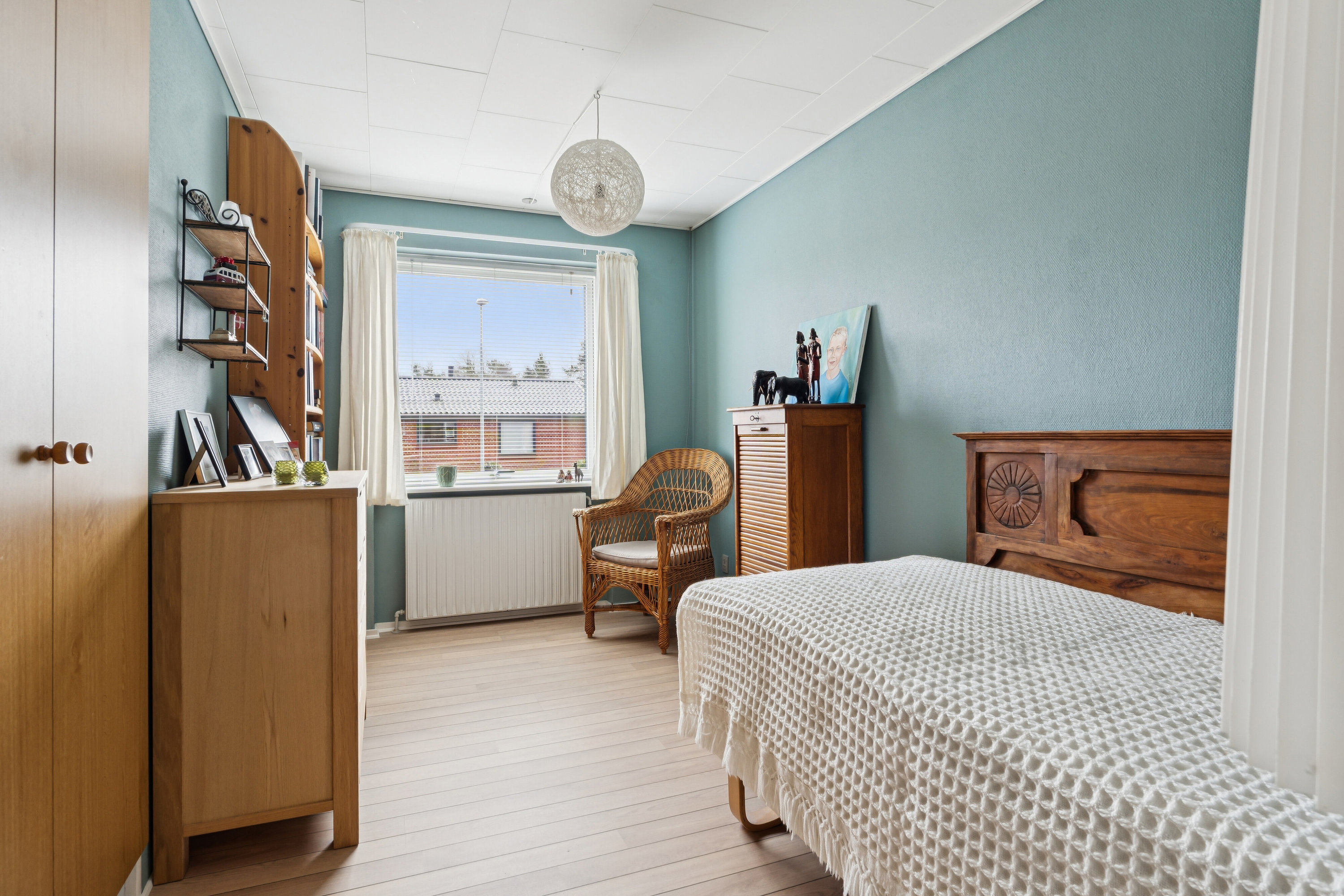 Fremhævet soveværelse billede i fuldskærmstilstand. Billede af Egevej 37, 7470 Karup J