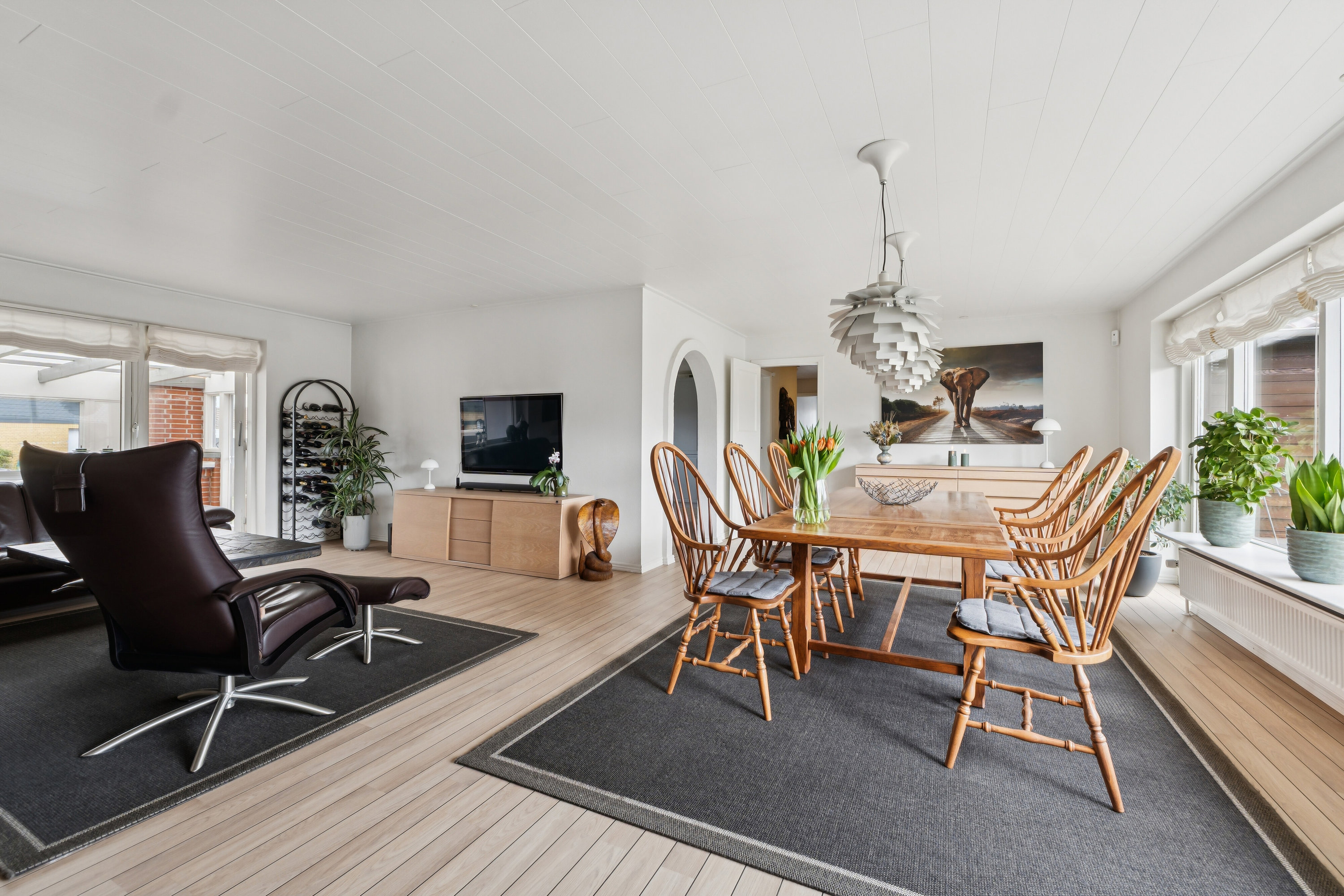 Fremhævet spisestue billede i fuldskærmstilstand. Billede af Egevej 37, 7470 Karup J