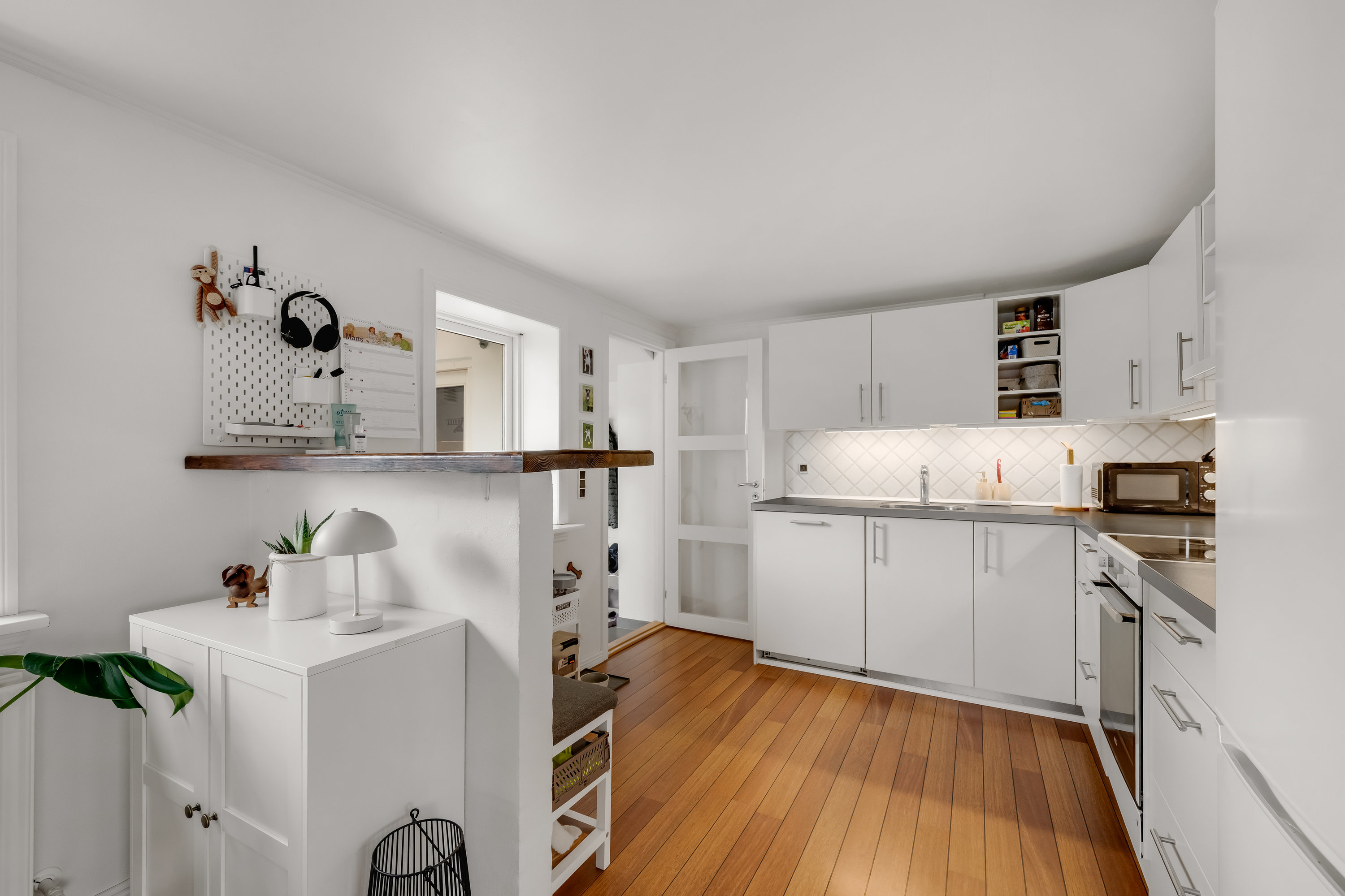 Fremhævet køkken billede i fuldskærmstilstand. Billede af Kongevej 36, 6900 Skjern