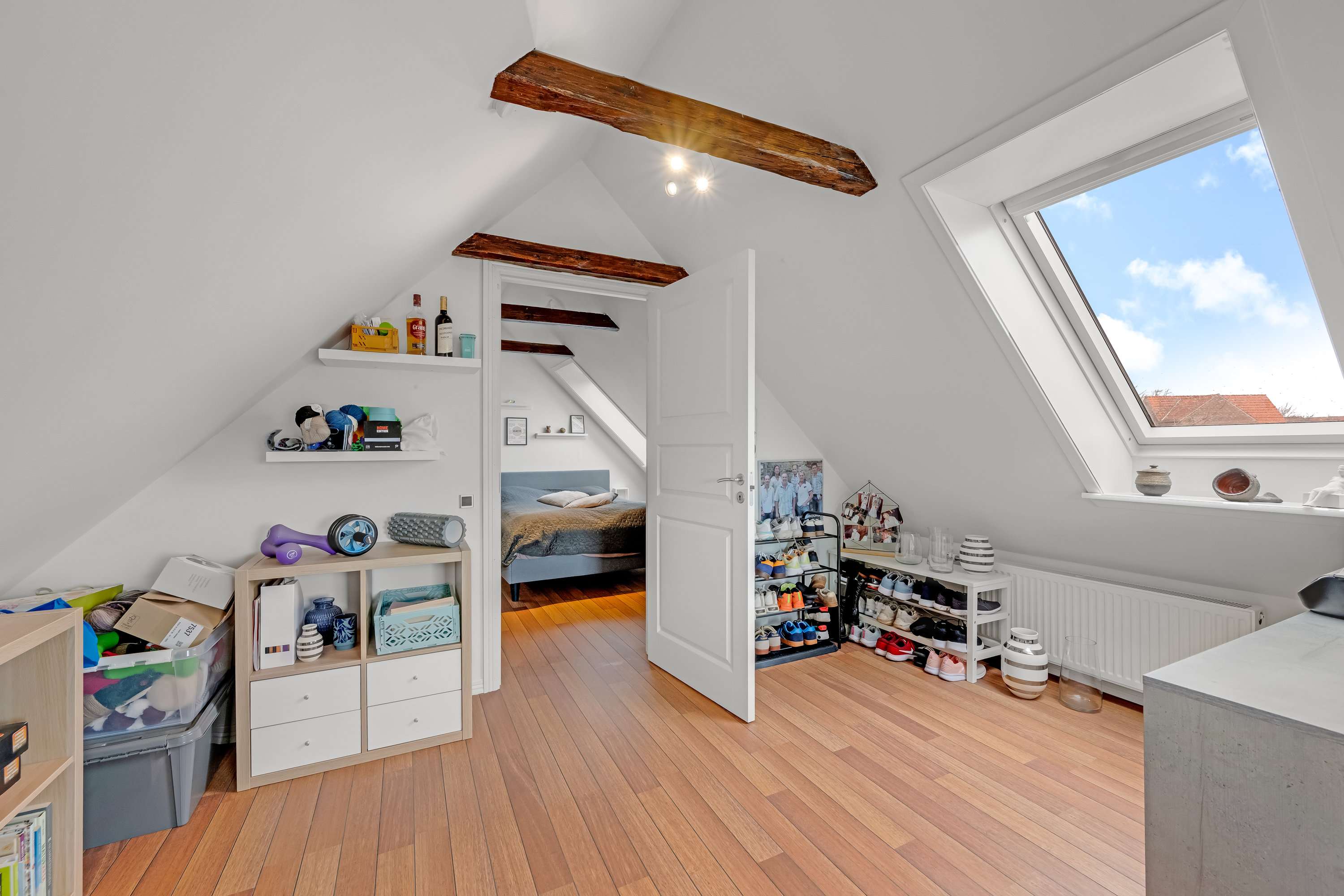 Fremhævet værelse billede i fuldskærmstilstand. Billede af Kongevej 36, 6900 Skjern